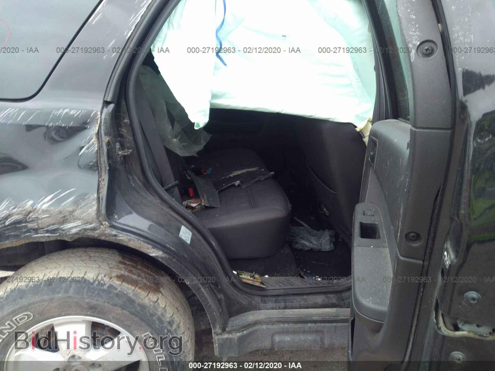 2011 FORD ESCAPE - VIN: 1FMCU9D76BKC44848 - Photo 8