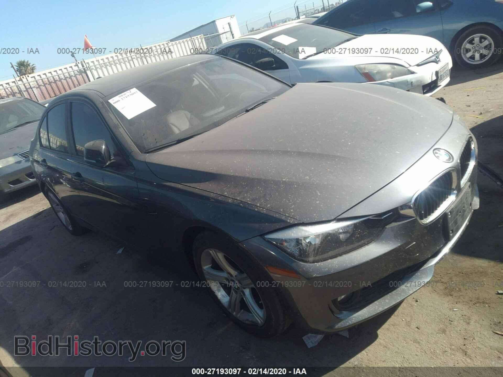 Photo WBA3B1C51FP831668 - BMW 320 2015