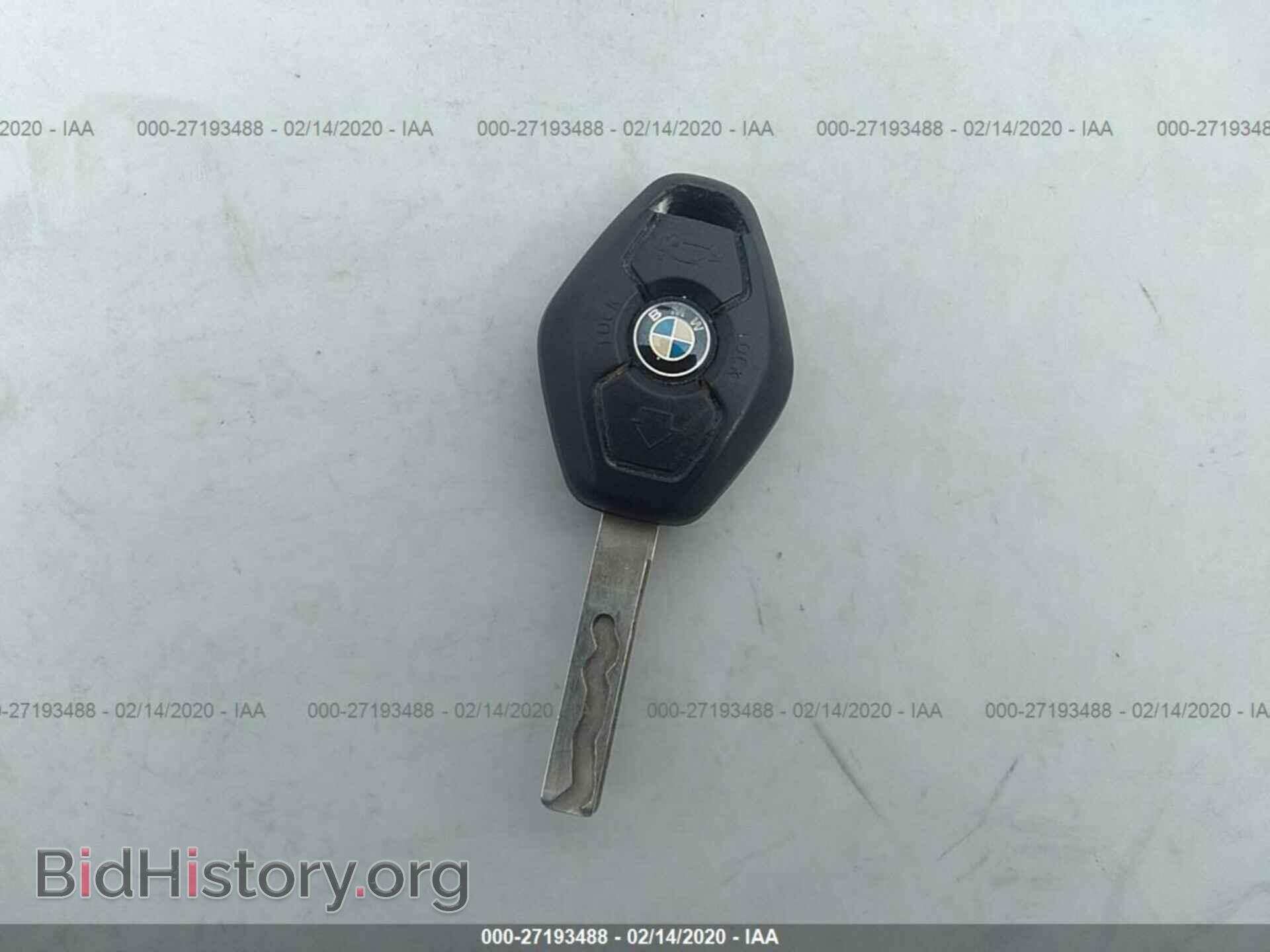 2004 BMW 330 - VIN: WBAEV53444KM05823 - Photo 11