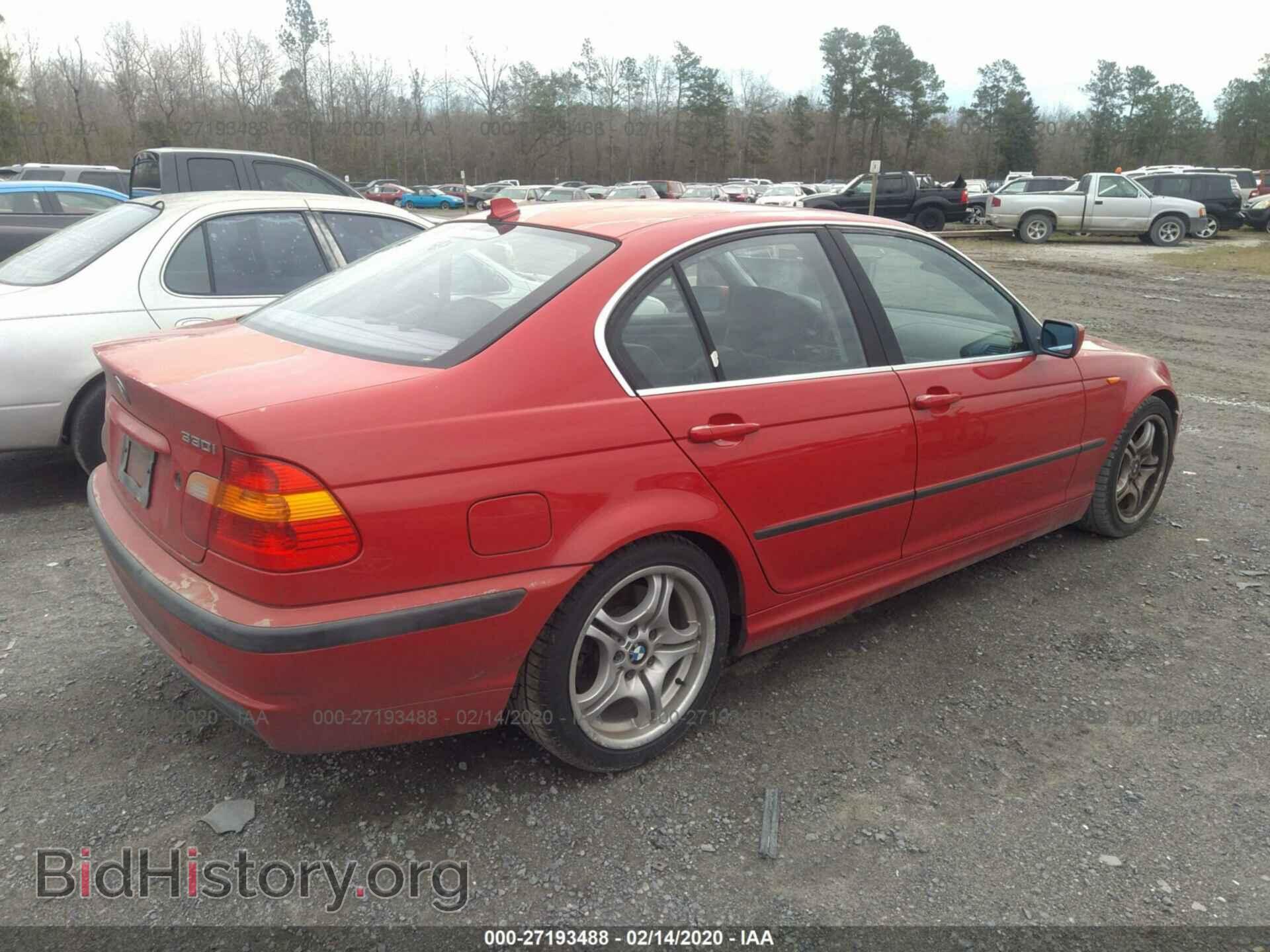 2004 BMW 330 - VIN: WBAEV53444KM05823 - Photo 4