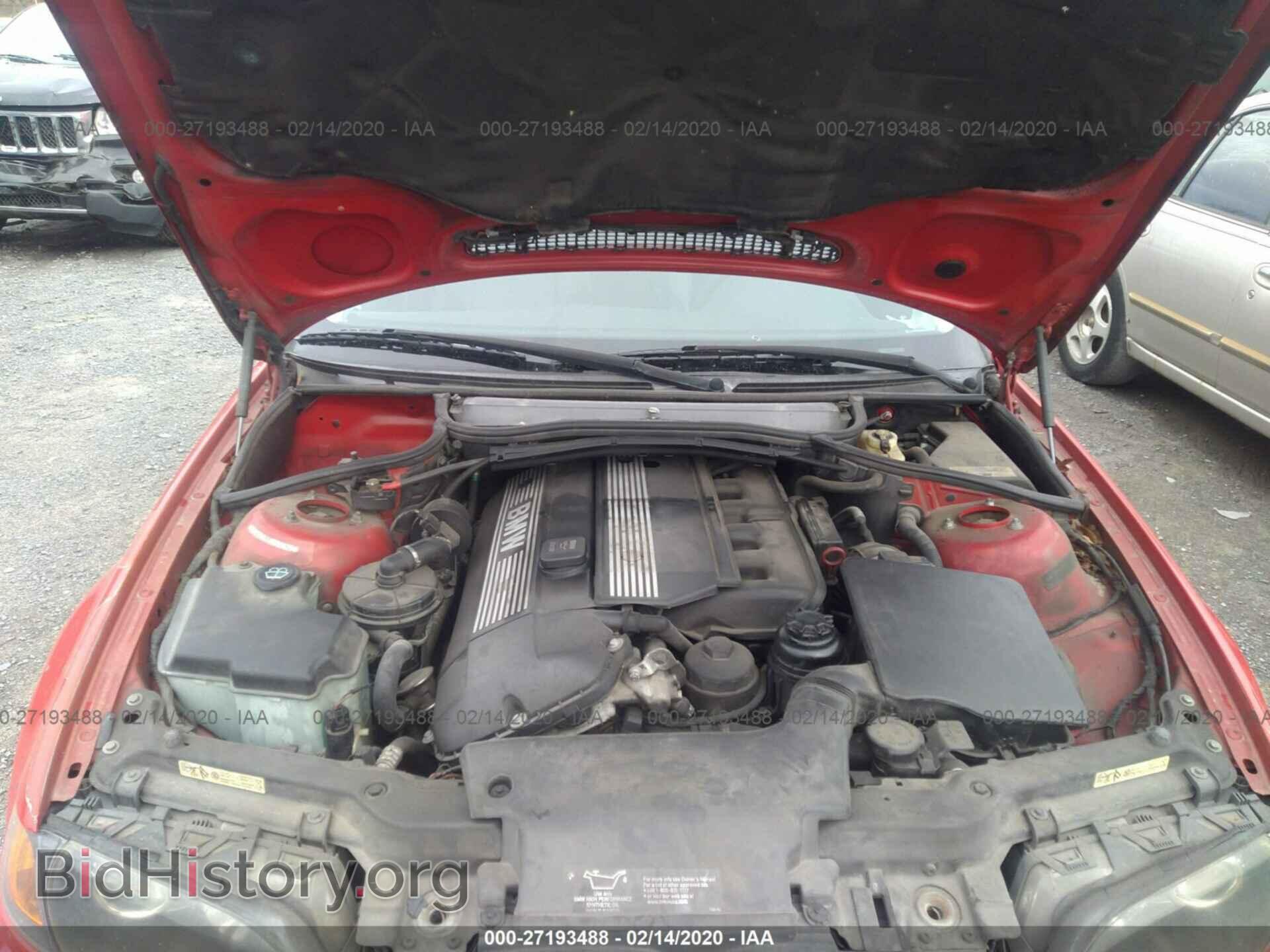 2004 BMW 330 - VIN: WBAEV53444KM05823 - Photo 10