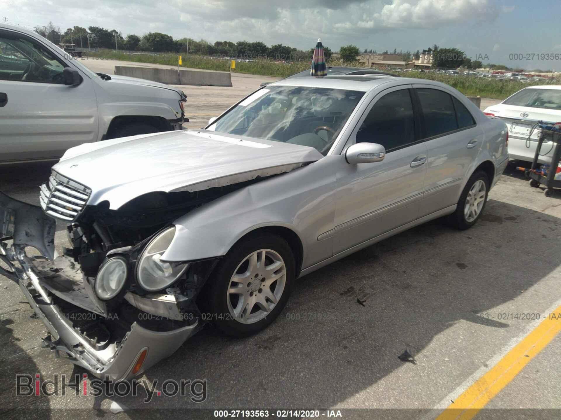2005 MERCEDES-BENZ E - VIN: WDBUF65J05A659281 - Фото 2