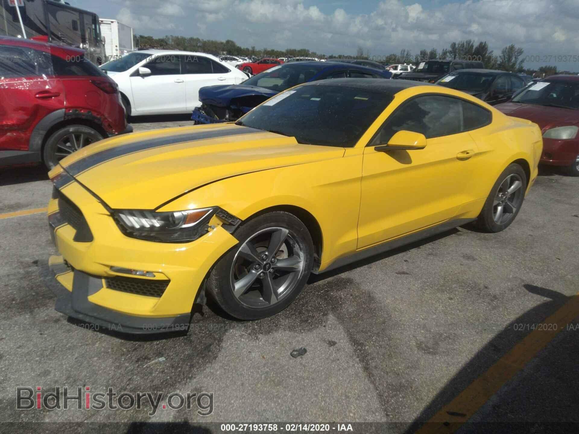 2016 FORD MUSTANG - VIN: 1FA6P8AM4G5257607 - Фото 2