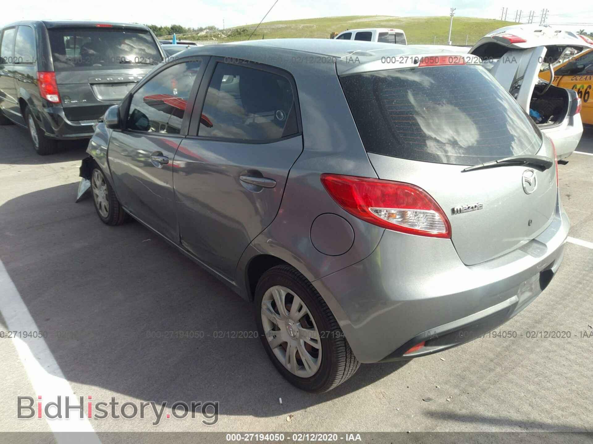 2013 MAZDA MAZDA2 - VIN: JM1DE1KY4D0159847 - Фото 3