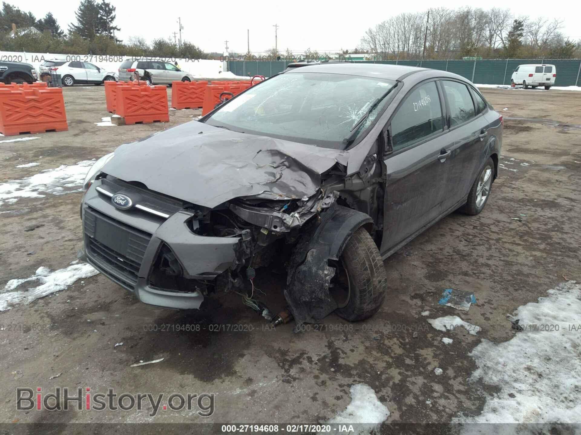 2014 FORD FOCUS - VIN: 1FADP3F29EL137392 - Фото 2