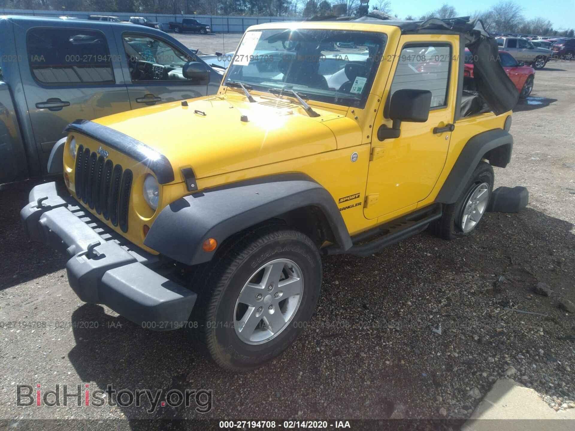 2011 JEEP WRANGLER - VIN: 1J4AA2D1XBL544923 - Фото 2
