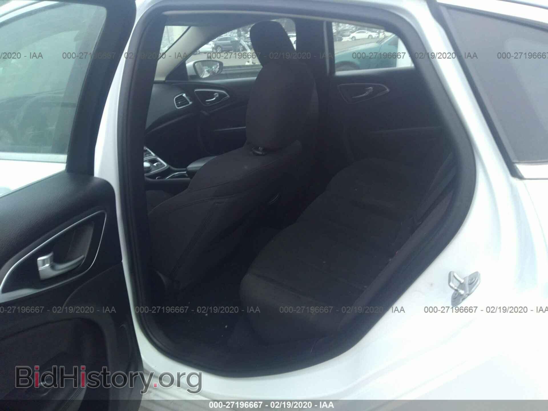 2015 CHRYSLER 200 - VIN: 1C3CCCAB3FN747484 - Photo 8