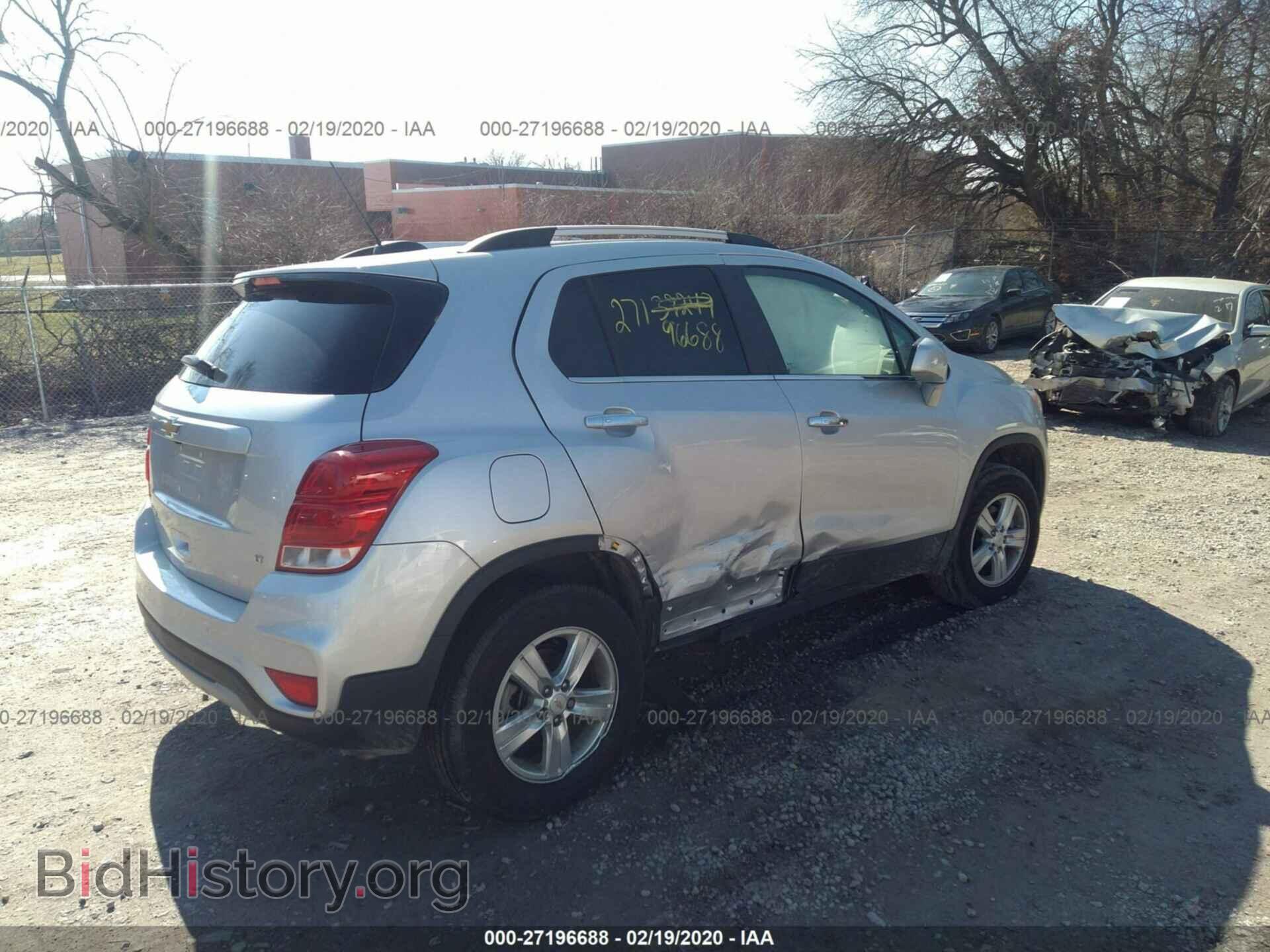 2018 CHEVROLET TRAX - VIN: KL7CJPSB9JB613738 - Фото 4