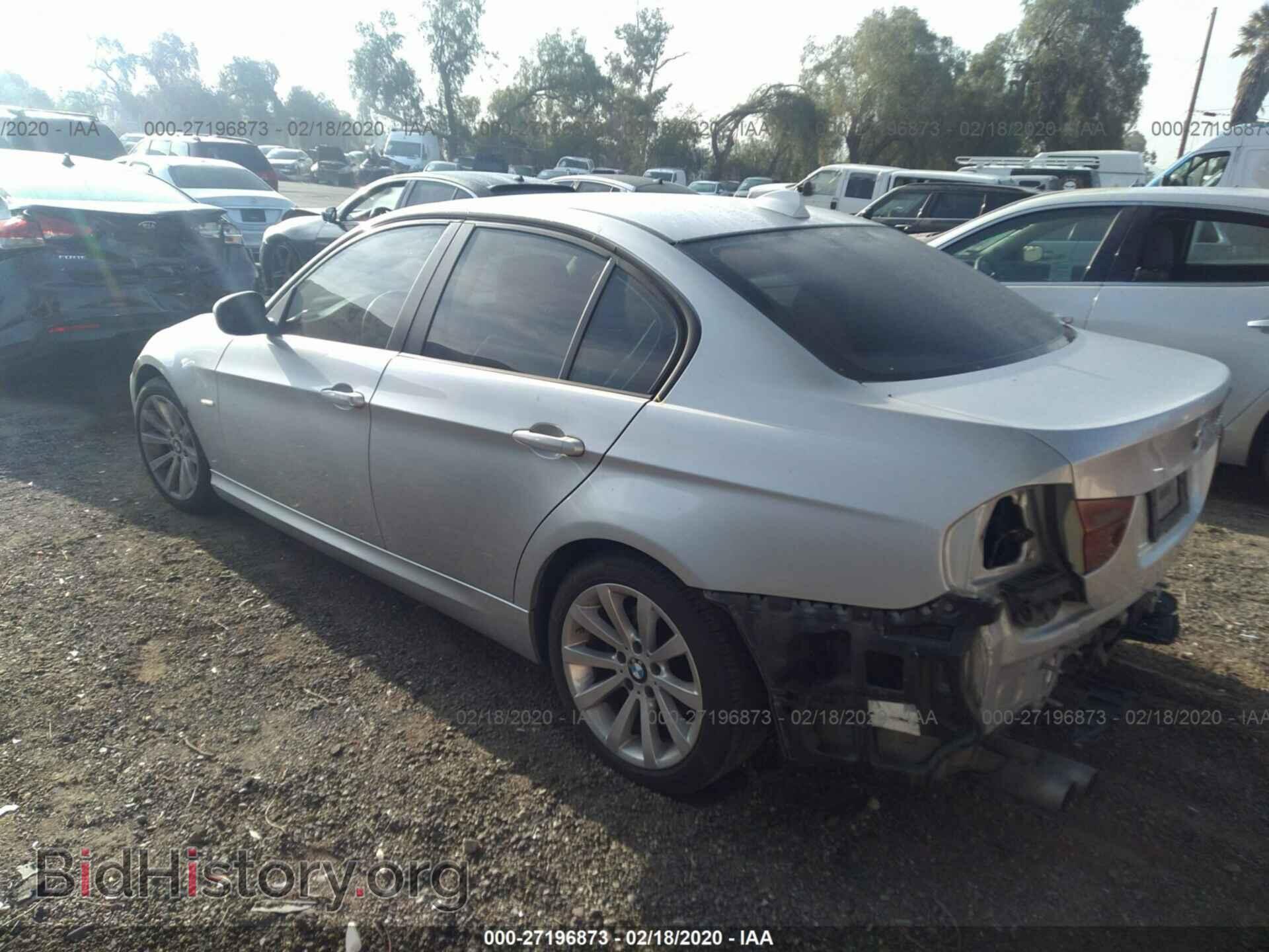 2011 BMW 328 - VIN: WBAPH5G52BNM77618 - Фото 3