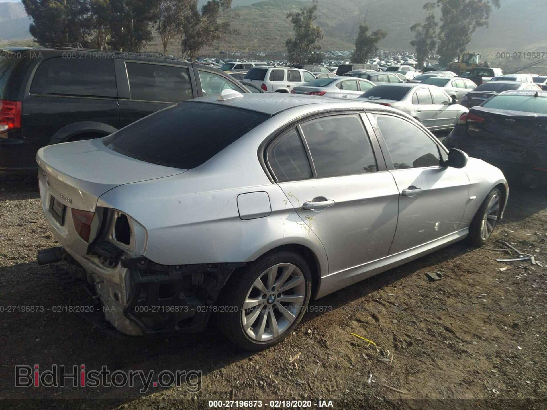 2011 BMW 328 - VIN: WBAPH5G52BNM77618 - Фото 4
