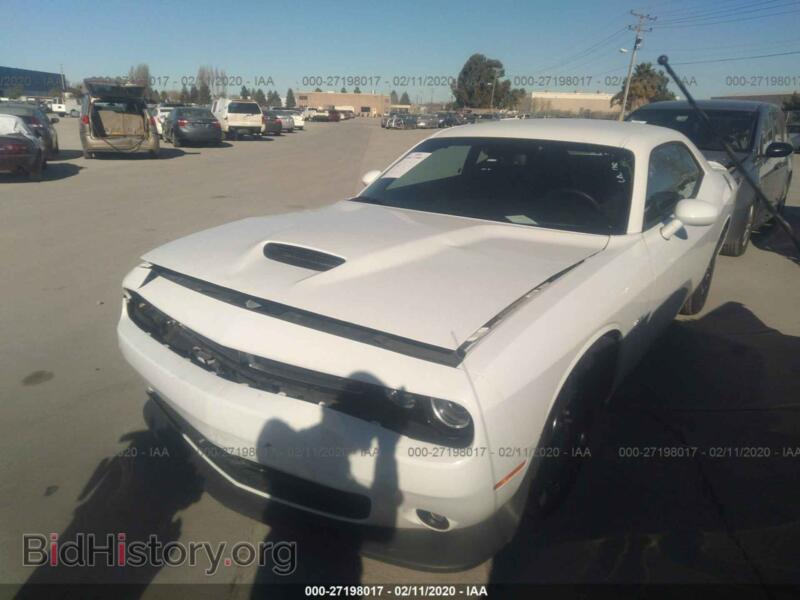 2019 Dodge CHALLENGER (VIN 2C3CDZBT6KH573615) — photo 2 of 11