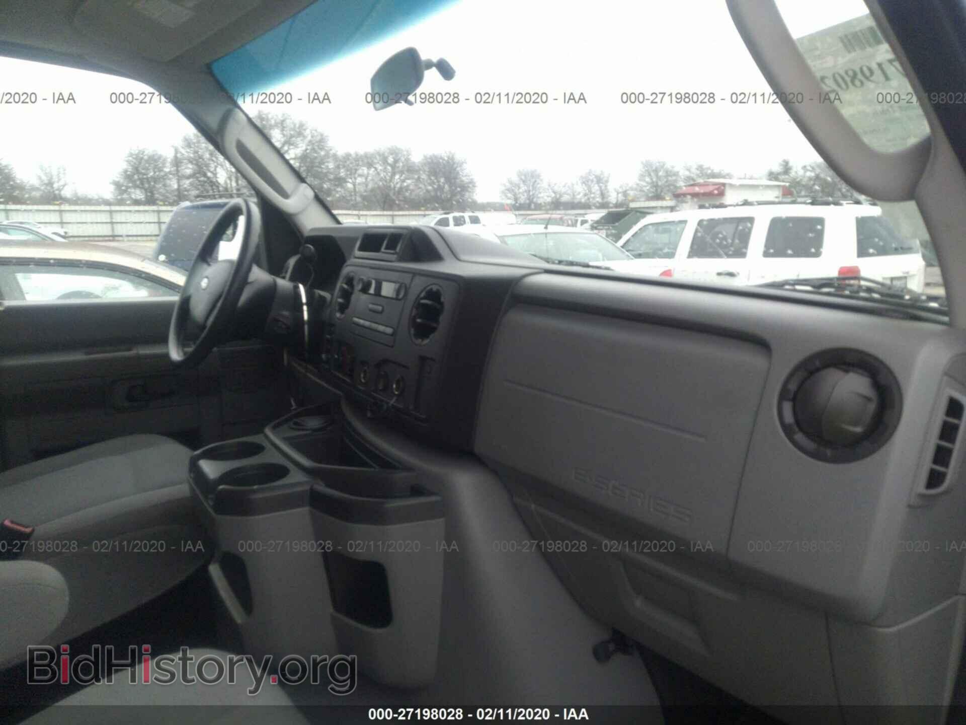 2011 FORD ECONOLINE - VIN: 1FBNE3BL1BDA25876 - Фото 5