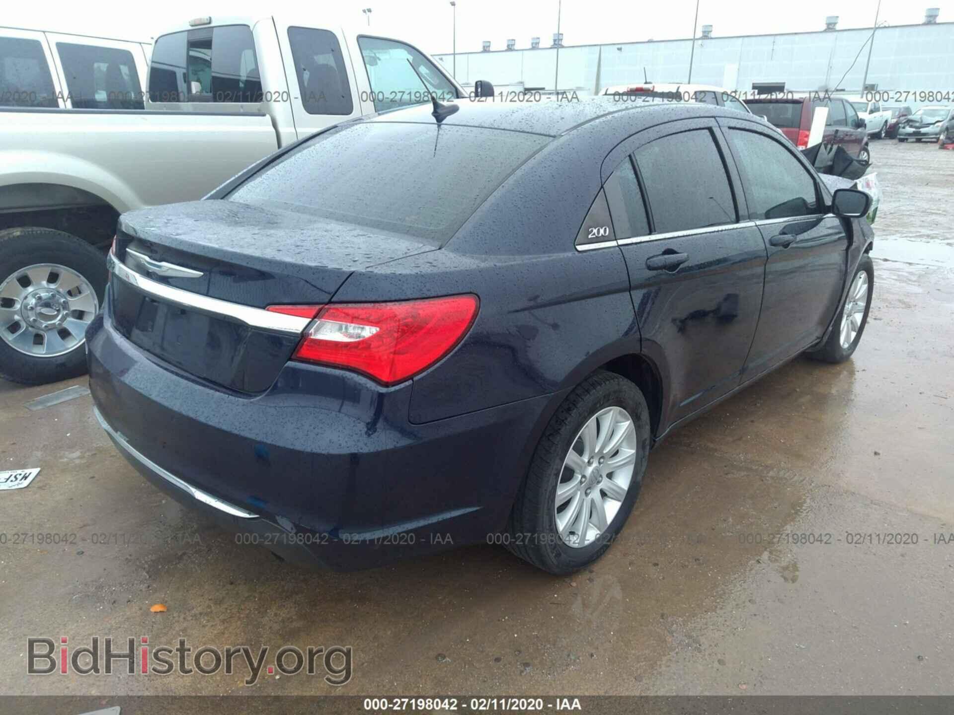 2013 CHRYSLER 200 - VIN: 1C3CCBBB2DN676493 - Фото 4