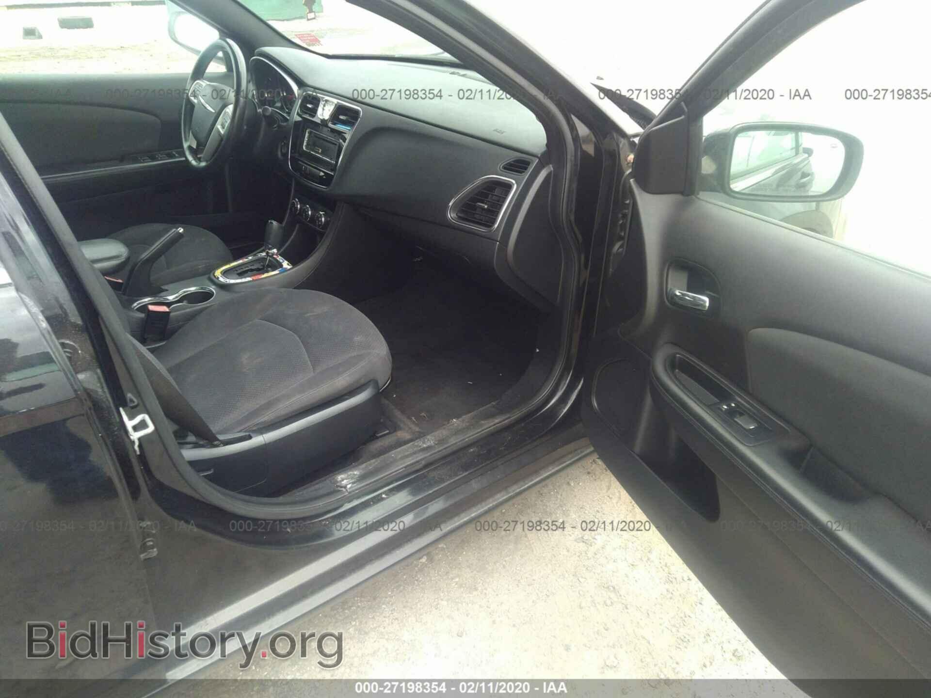 2012 CHRYSLER 200 - VIN: 1C3CCBBB7CN211285 - Фото 5
