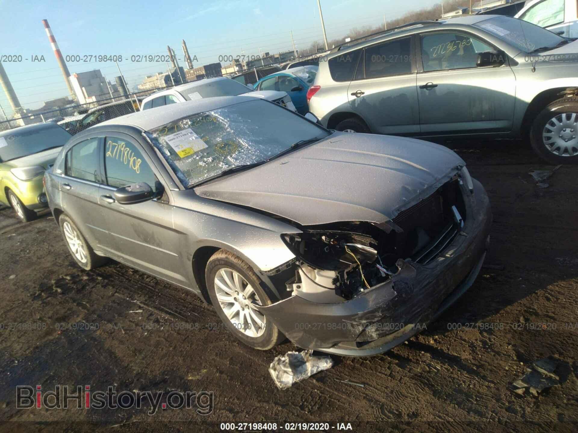 Photo 1C3CCBBG9DN731811 - CHRYSLER 200 2013