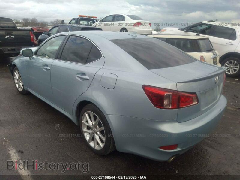 2012 Lexus IS (VIN JTHCF5C25C5057595) — фото 3 из 11