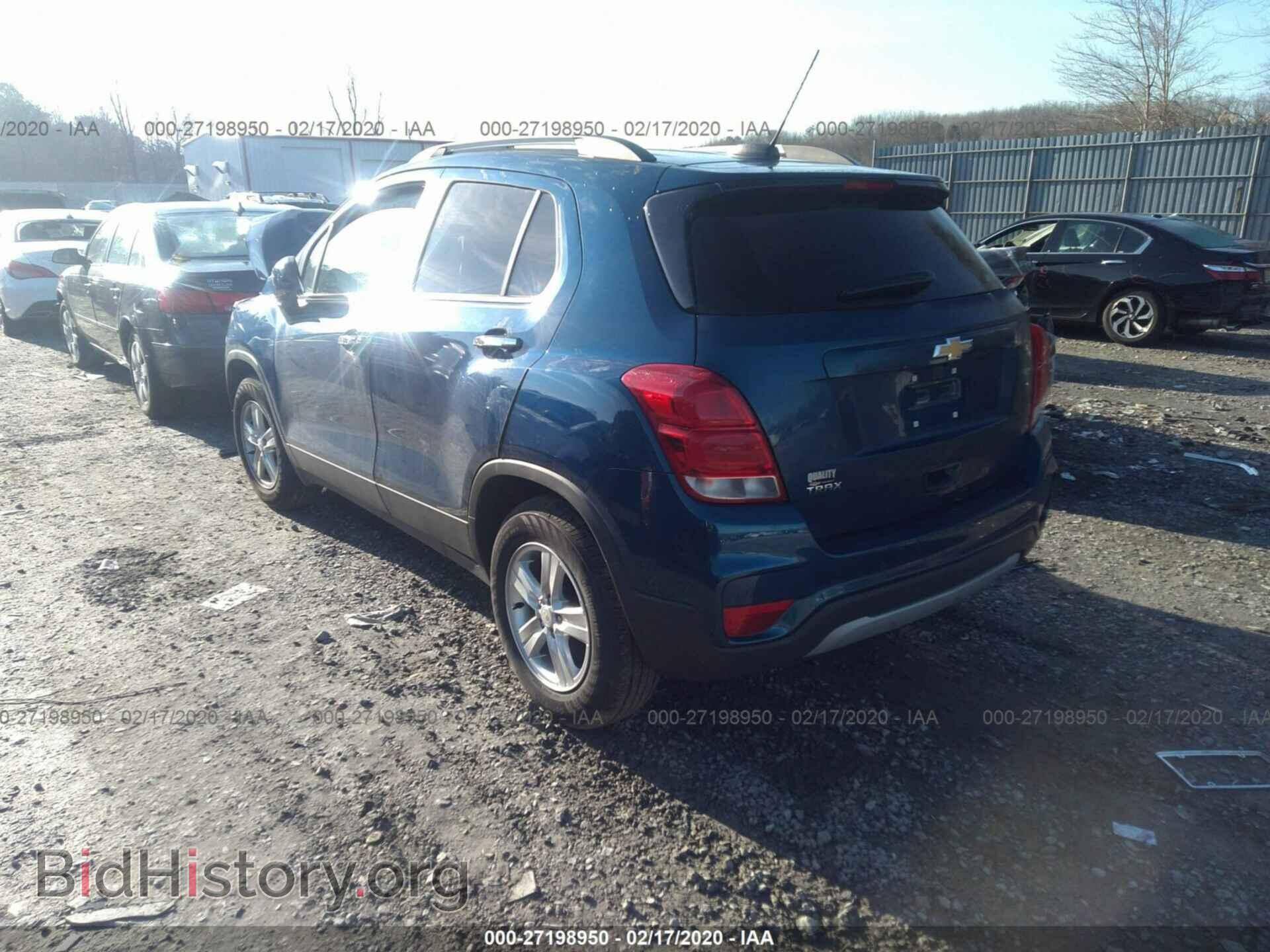 2019 CHEVROLET TRAX - VIN: 3GNCJLSB3KL175561 - Фото 3