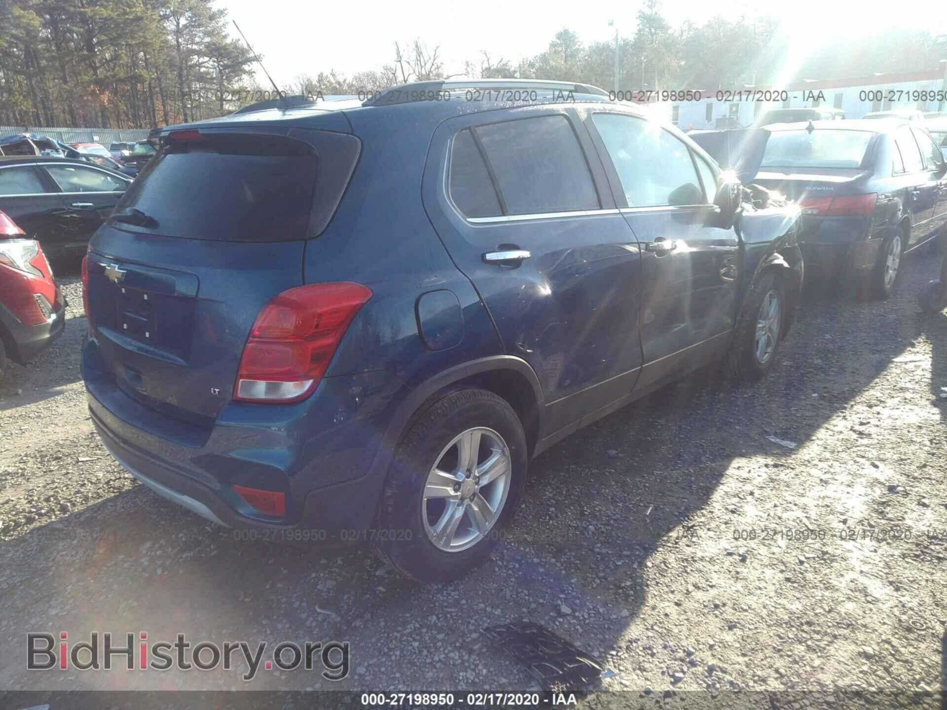 2019 CHEVROLET TRAX - VIN: 3GNCJLSB3KL175561 - Фото 4