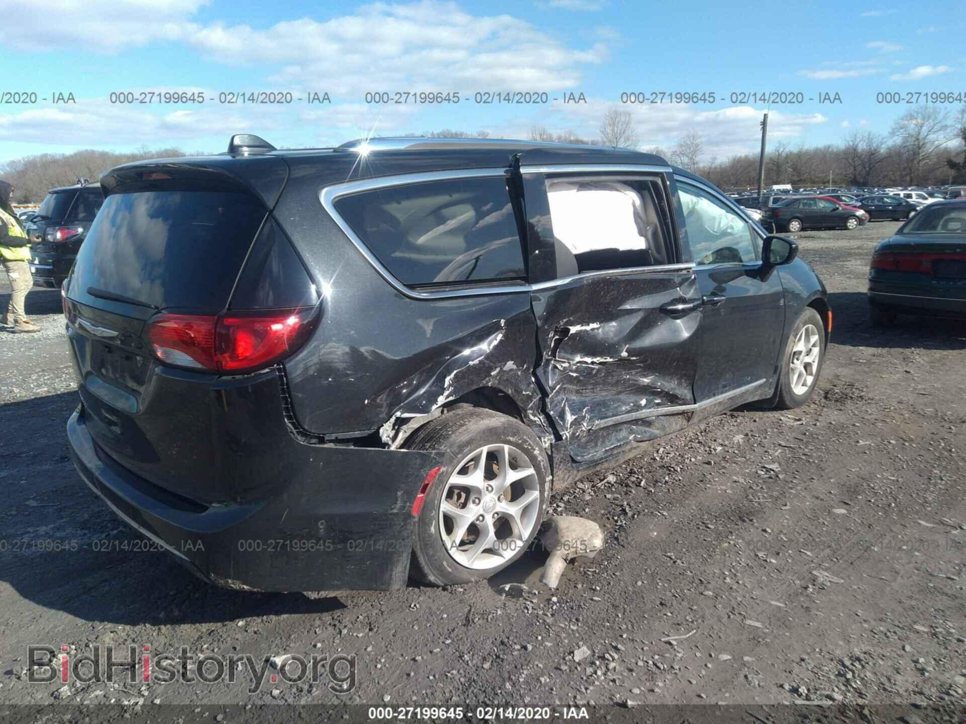 2017 CHRYSLER PACIFICA - VIN: 2C4RC1EG1HR803735 - Photo 4