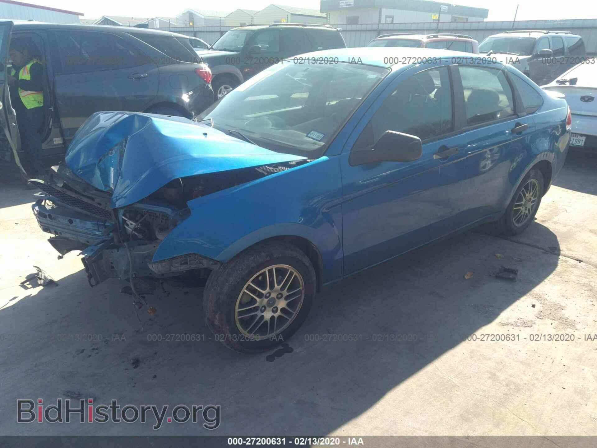 2011 FORD FOCUS - VIN: 1FAHP3FN9BW164873 - Фото 2