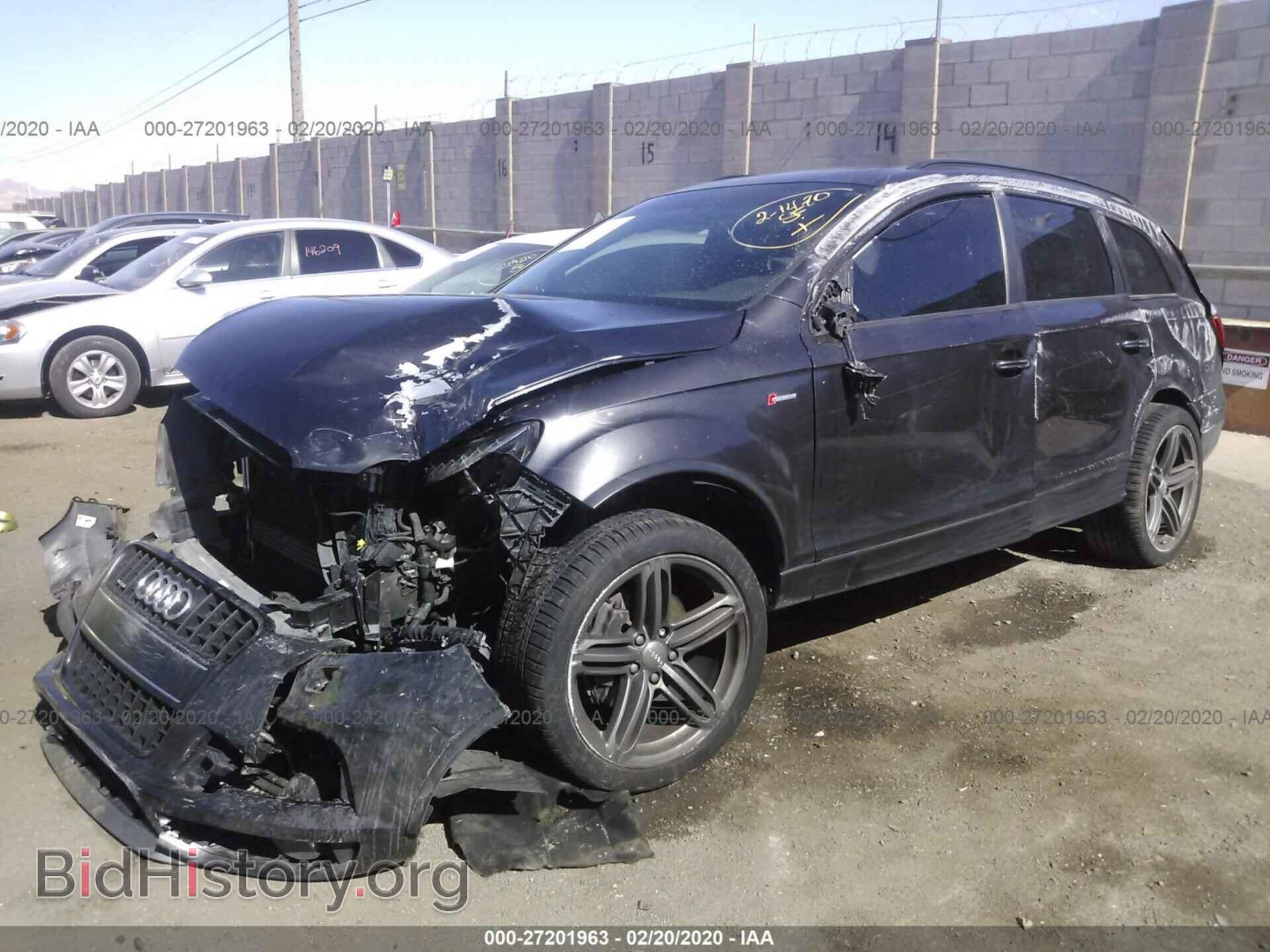 2013 AUDI Q7 - VIN: WA1DGAFEXDD016060 - Фото 2