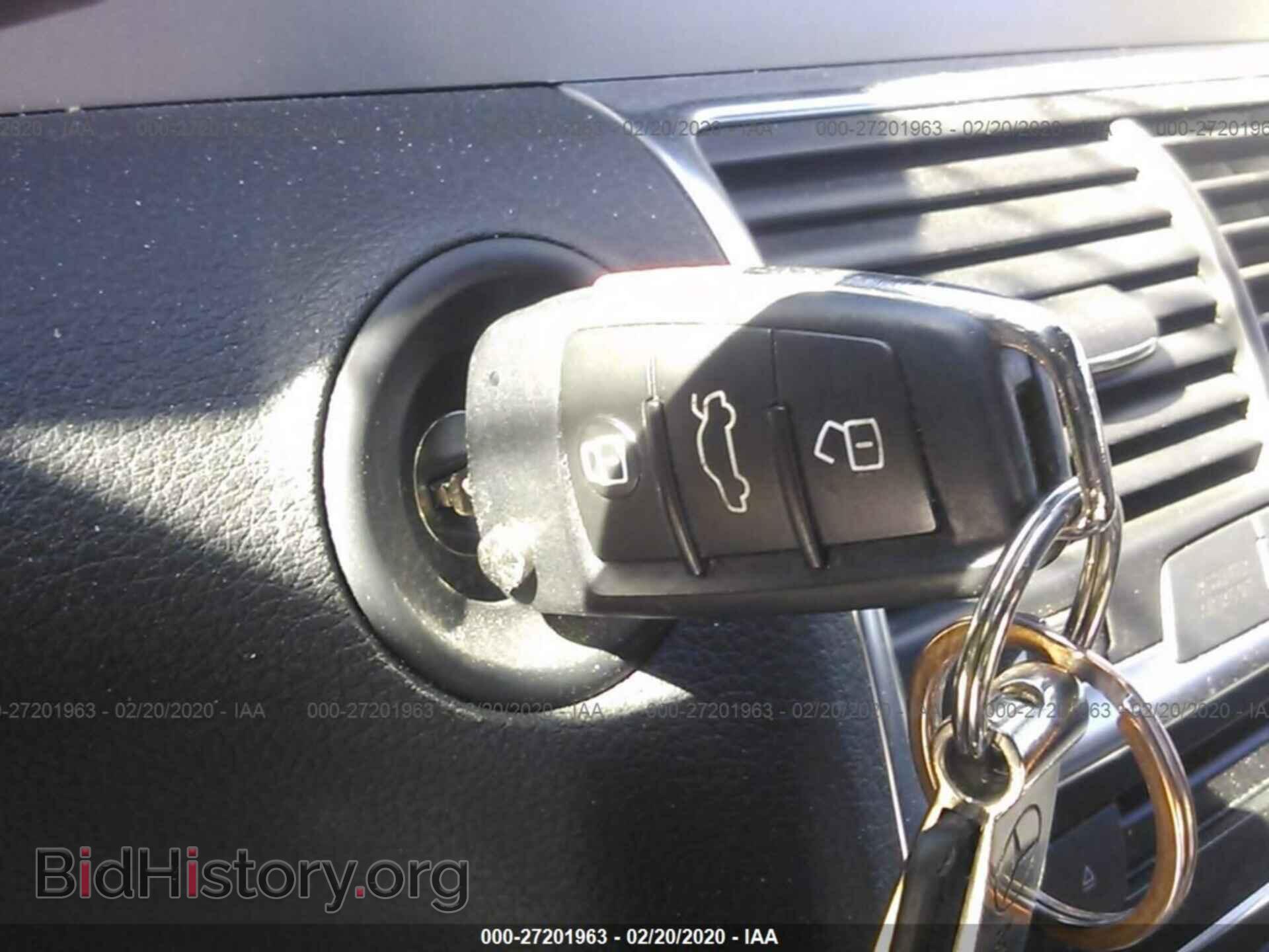 2013 AUDI Q7 - VIN: WA1DGAFEXDD016060 - Фото 11