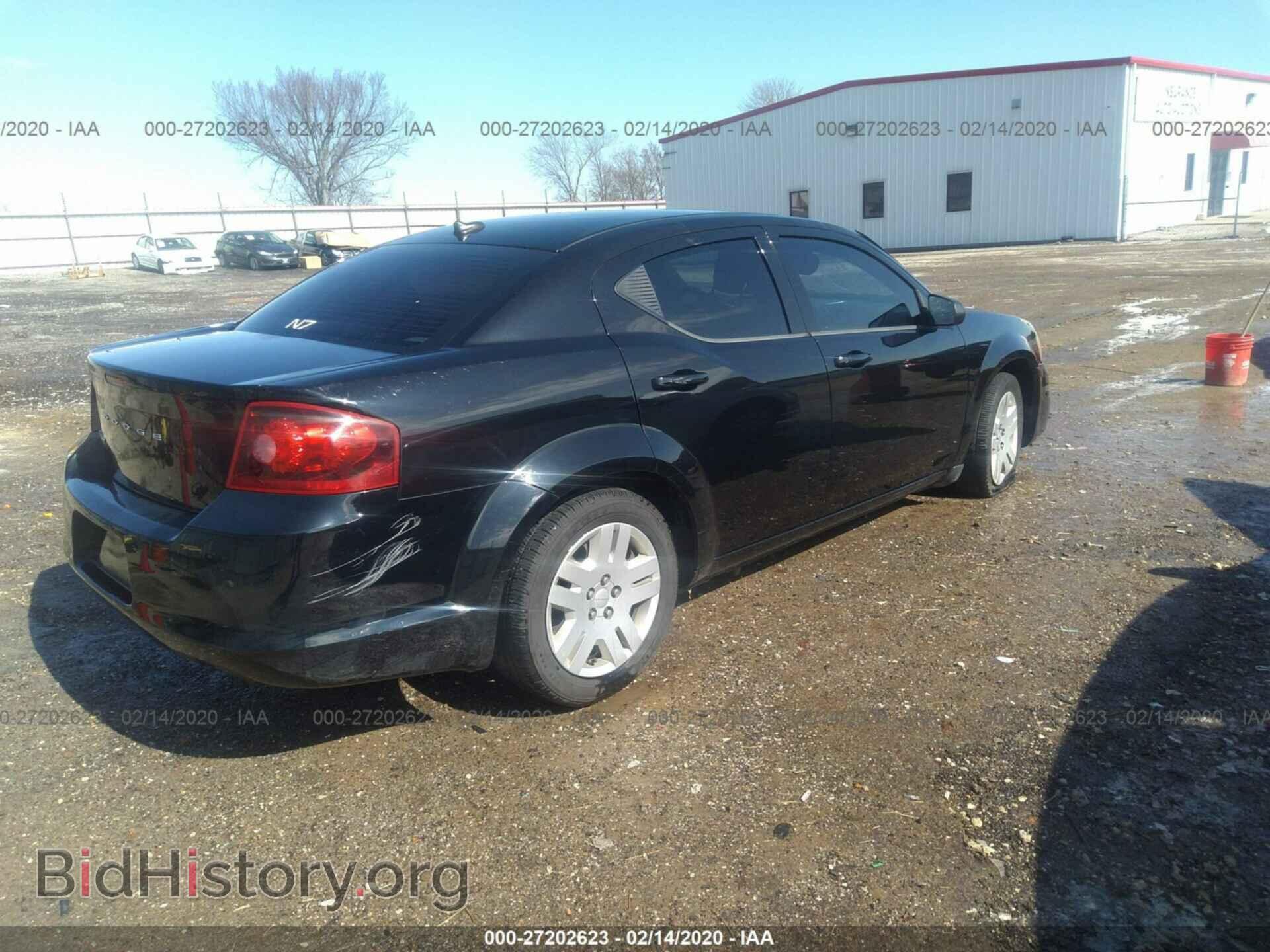 2011 DODGE AVENGER - VIN: 1B3BD4FB1BN546875 - Photo 4