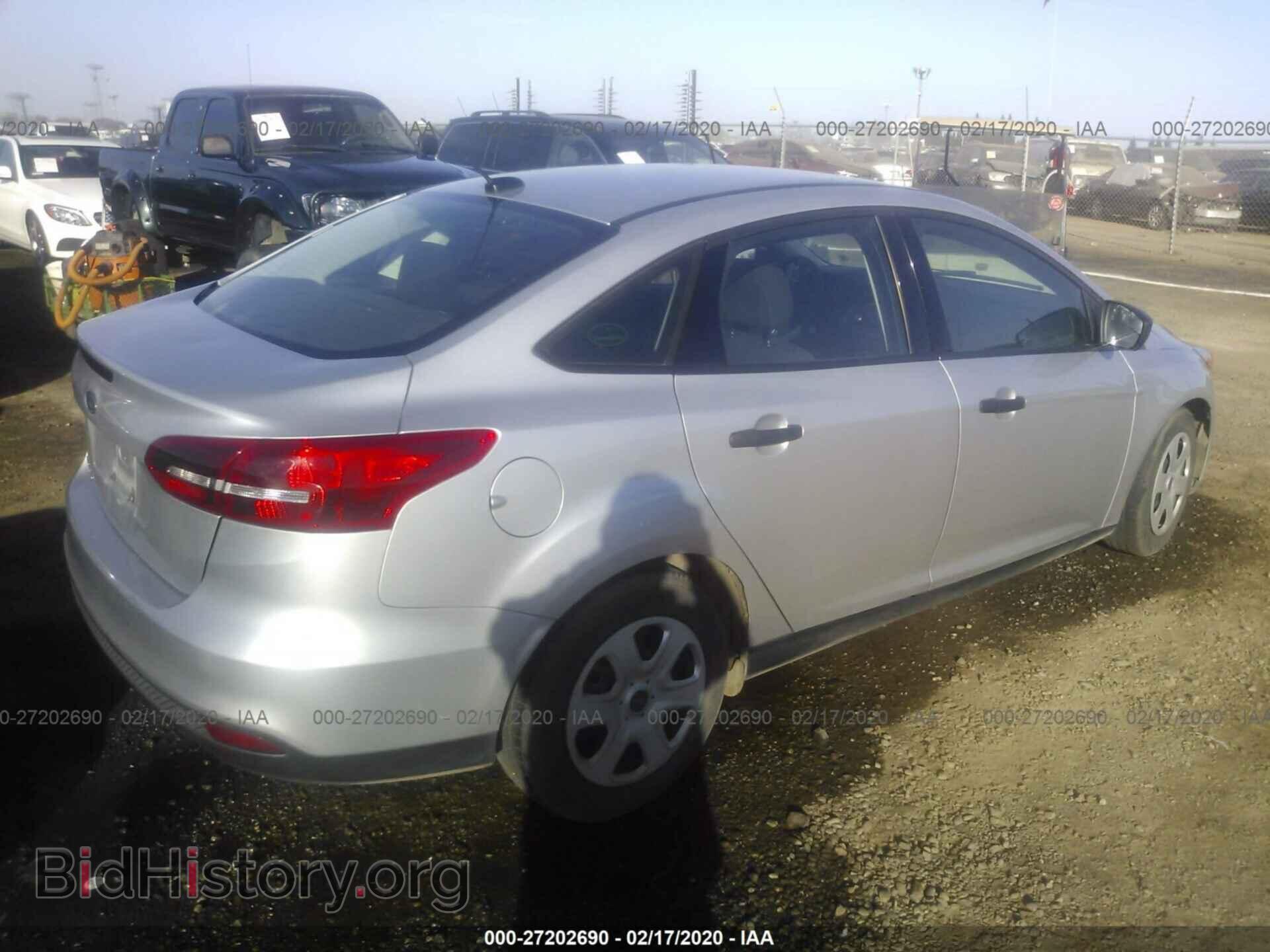 2017 FORD FOCUS - VIN: 1FADP3E24HL255341 - Photo 4