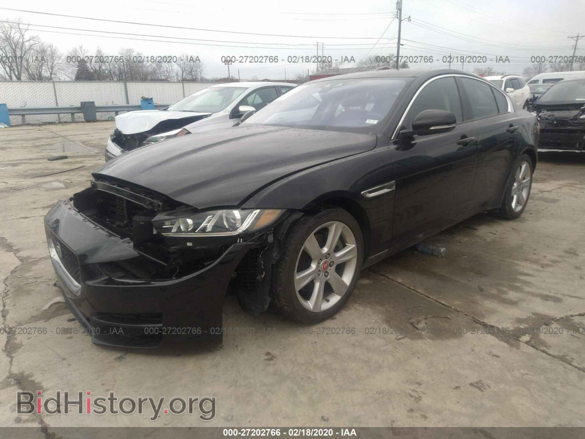 2017 JAGUAR XE - VIN: SAJAD4BG3HA967123 - Фото 2