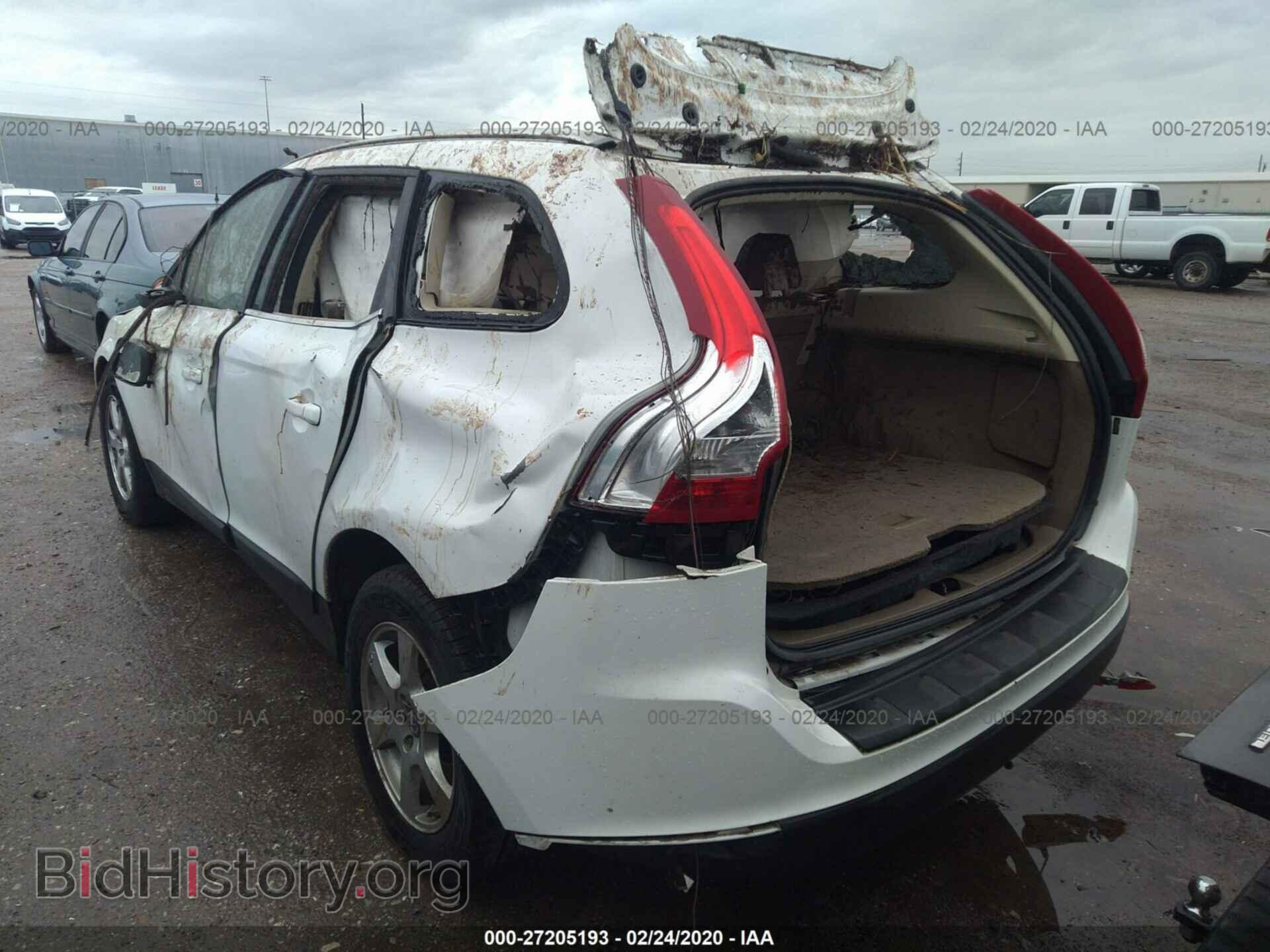 2011 VOLVO XC60 - VIN: YV4952DL4B2185327 - Фото 3