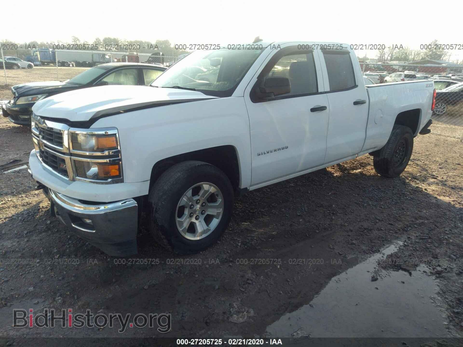 2014 CHEVROLET SILVERADO - VIN: 1GCVKREC0EZ288564 - Photo 2