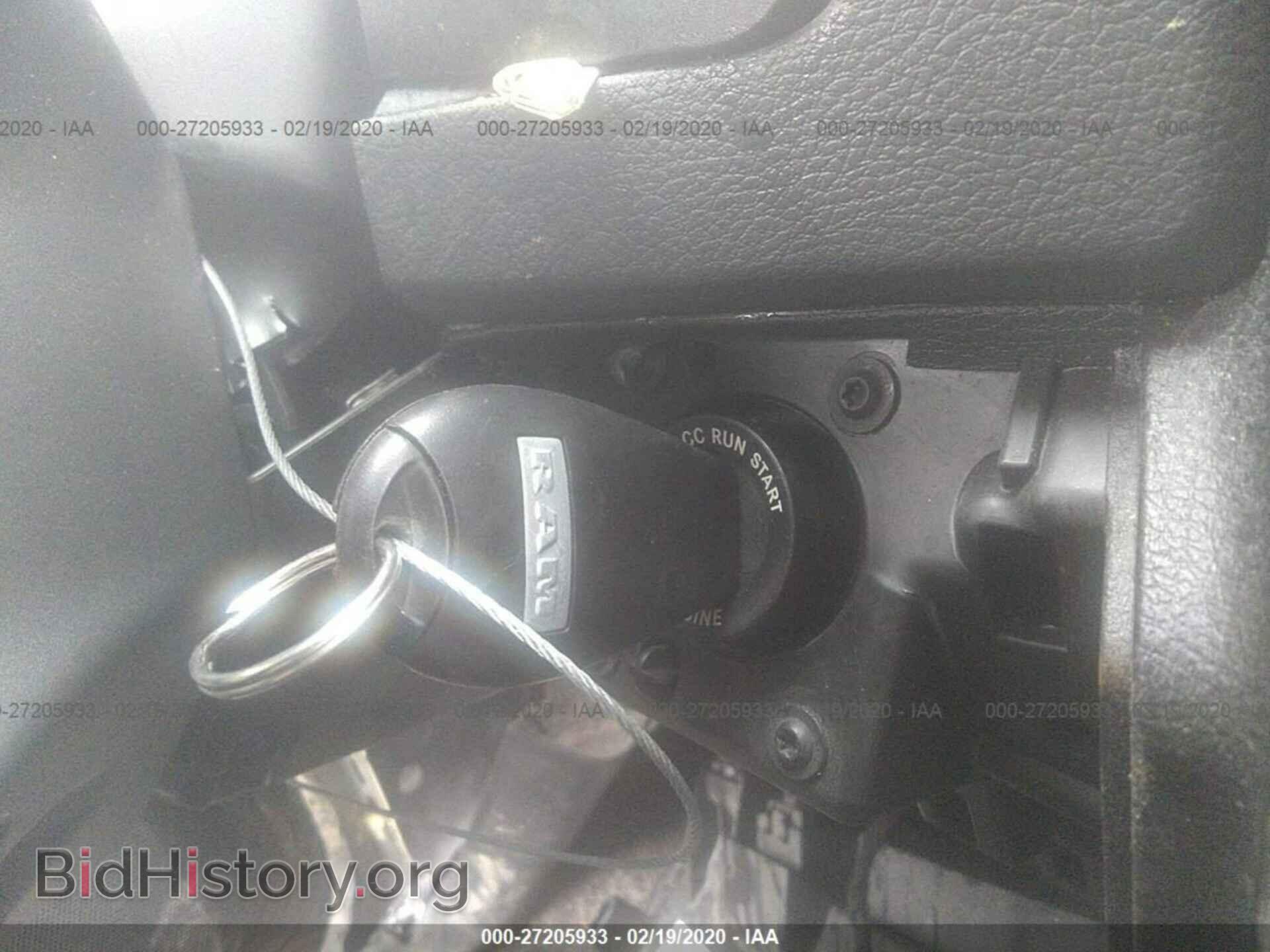 2017 RAM 1500 - VIN: 3C6RR7LT2HG512062 - Photo 11