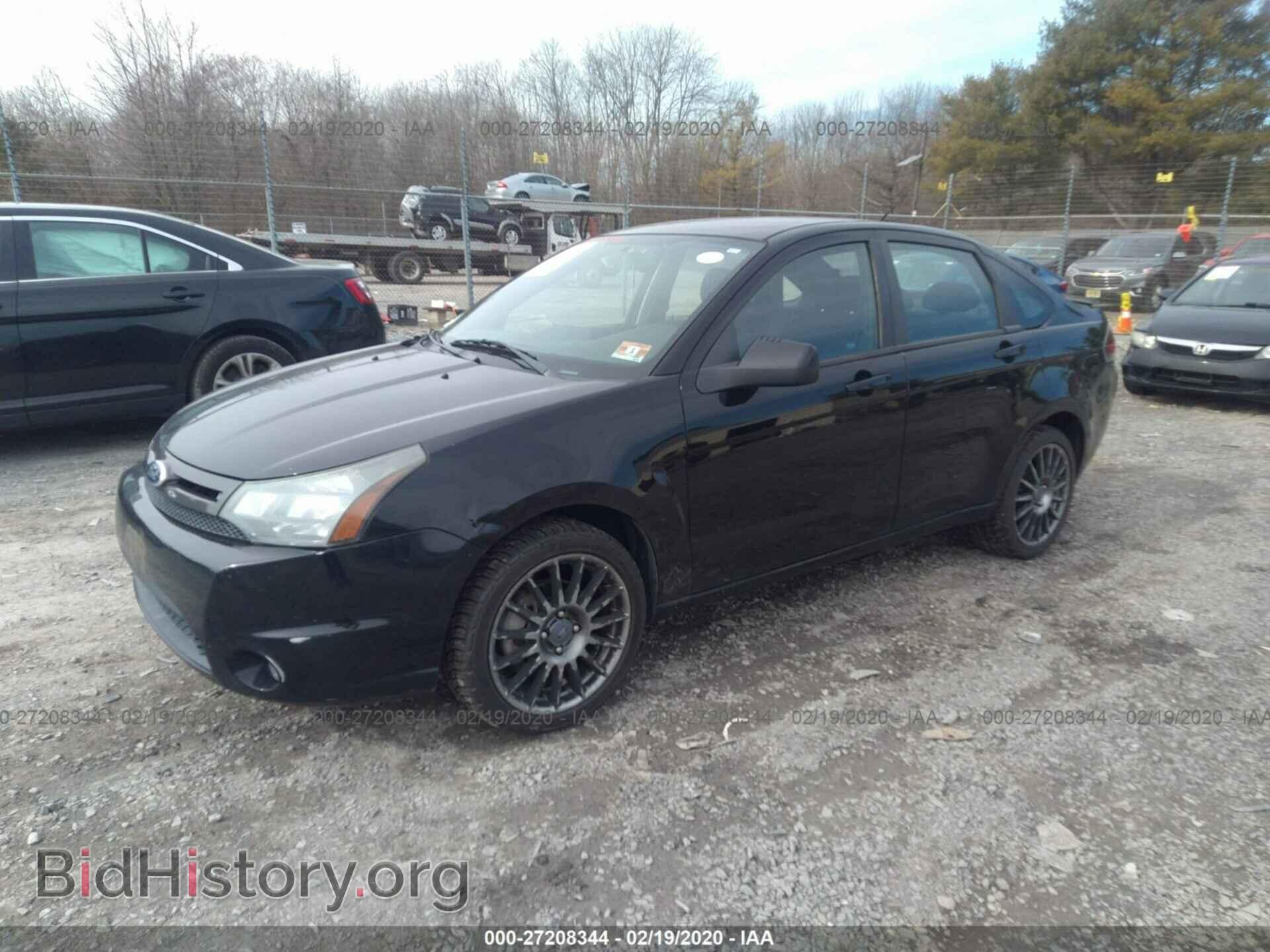 2011 FORD FOCUS - VIN: 1FAHP3GN8BW157699 - Фото 2