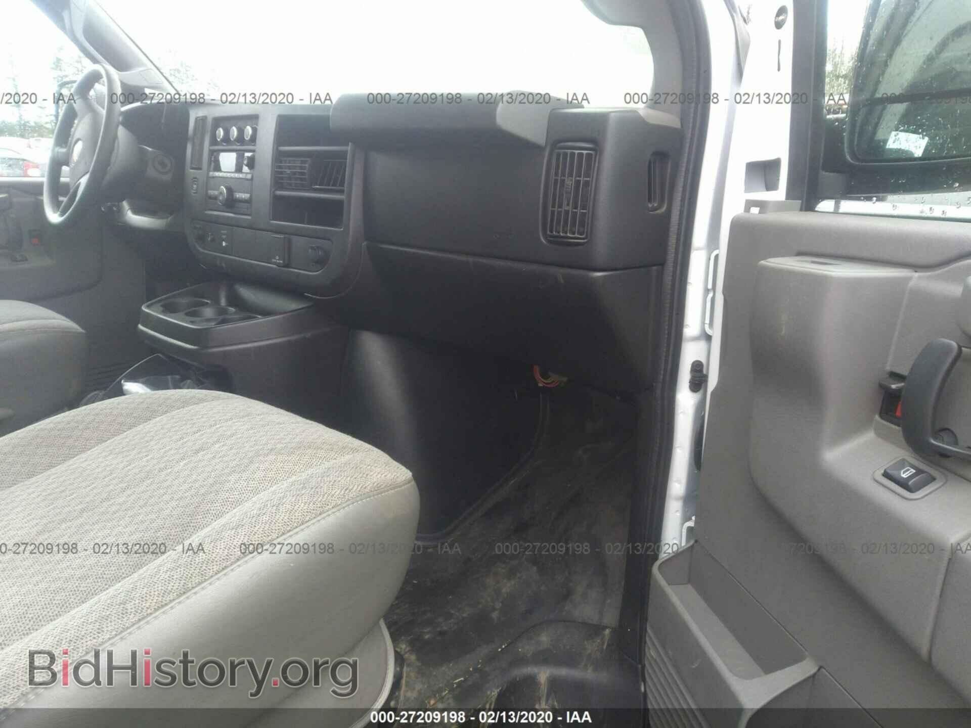 2017 GMC SAVANA - VIN: 1GTW7AFF4H1915074 - Фото 5