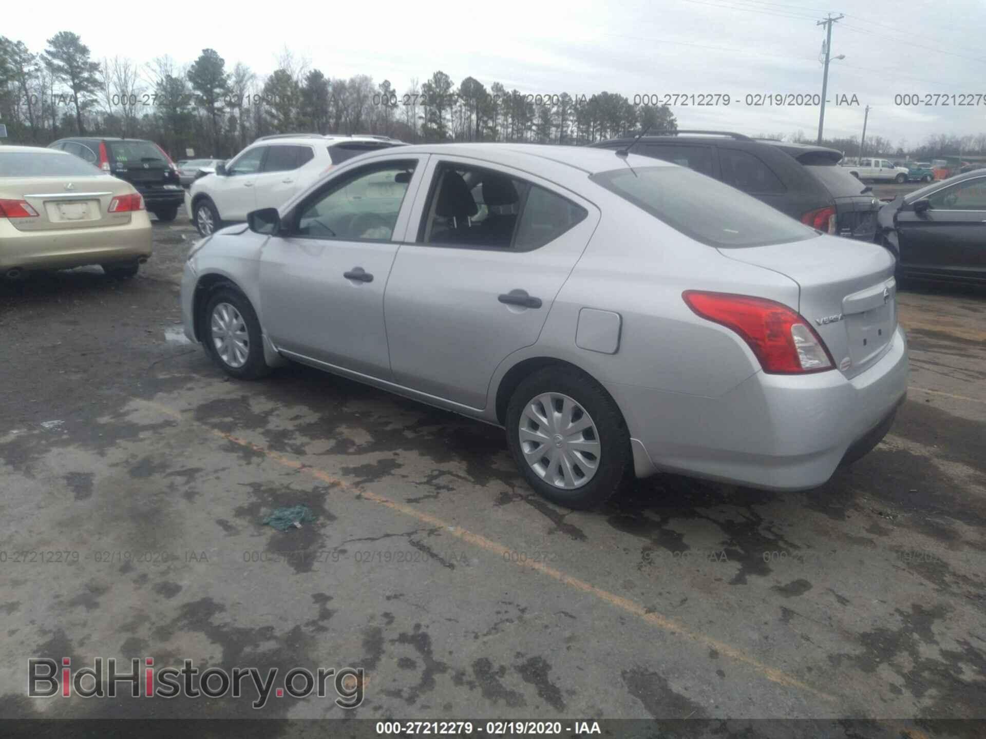 2019 NISSAN VERSA - VIN: 3N1CN7AP3KL879263 - Фото 3
