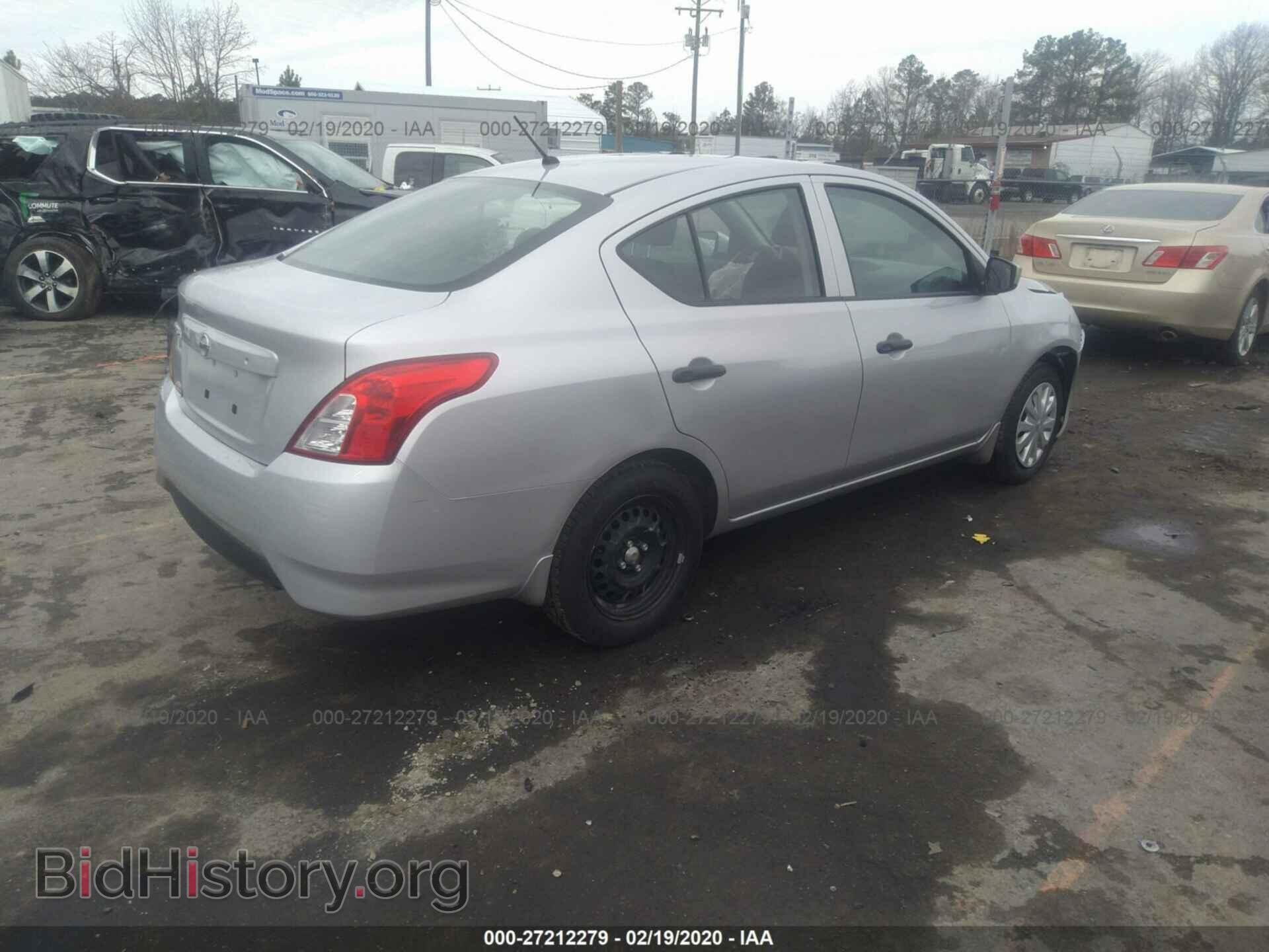 2019 NISSAN VERSA - VIN: 3N1CN7AP3KL879263 - Фото 4