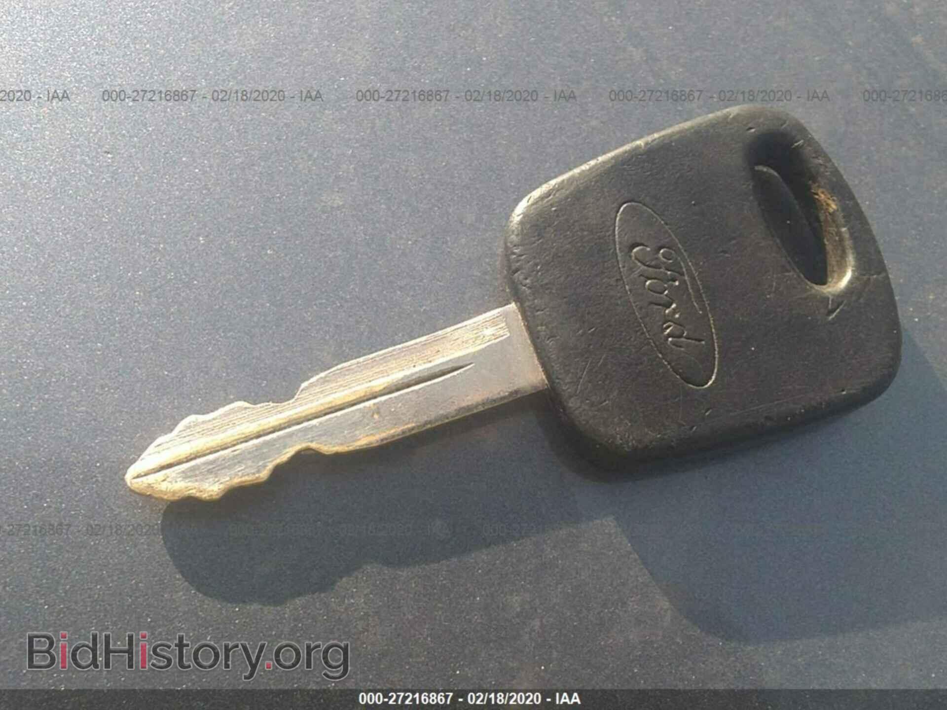 2005 FORD FOCUS - VIN: 1FAHP36N55W200739 - Фото 11