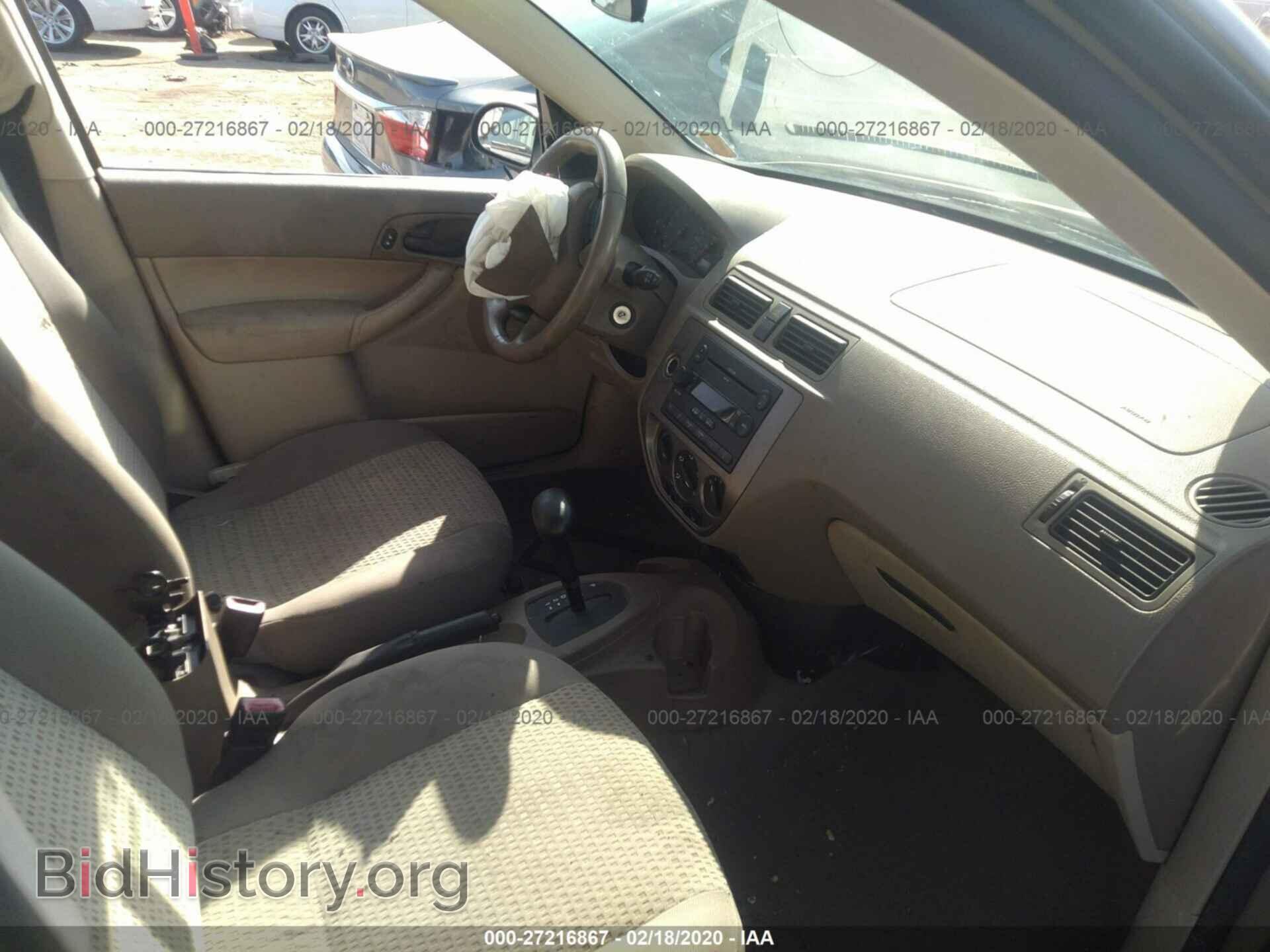 2005 FORD FOCUS - VIN: 1FAHP36N55W200739 - Фото 5