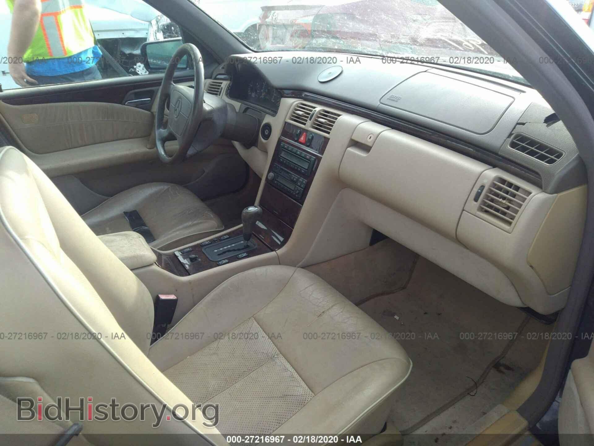 1996 MERCEDES-BENZ E - VIN: WDBJF55F8TJ013864 - Фото 5