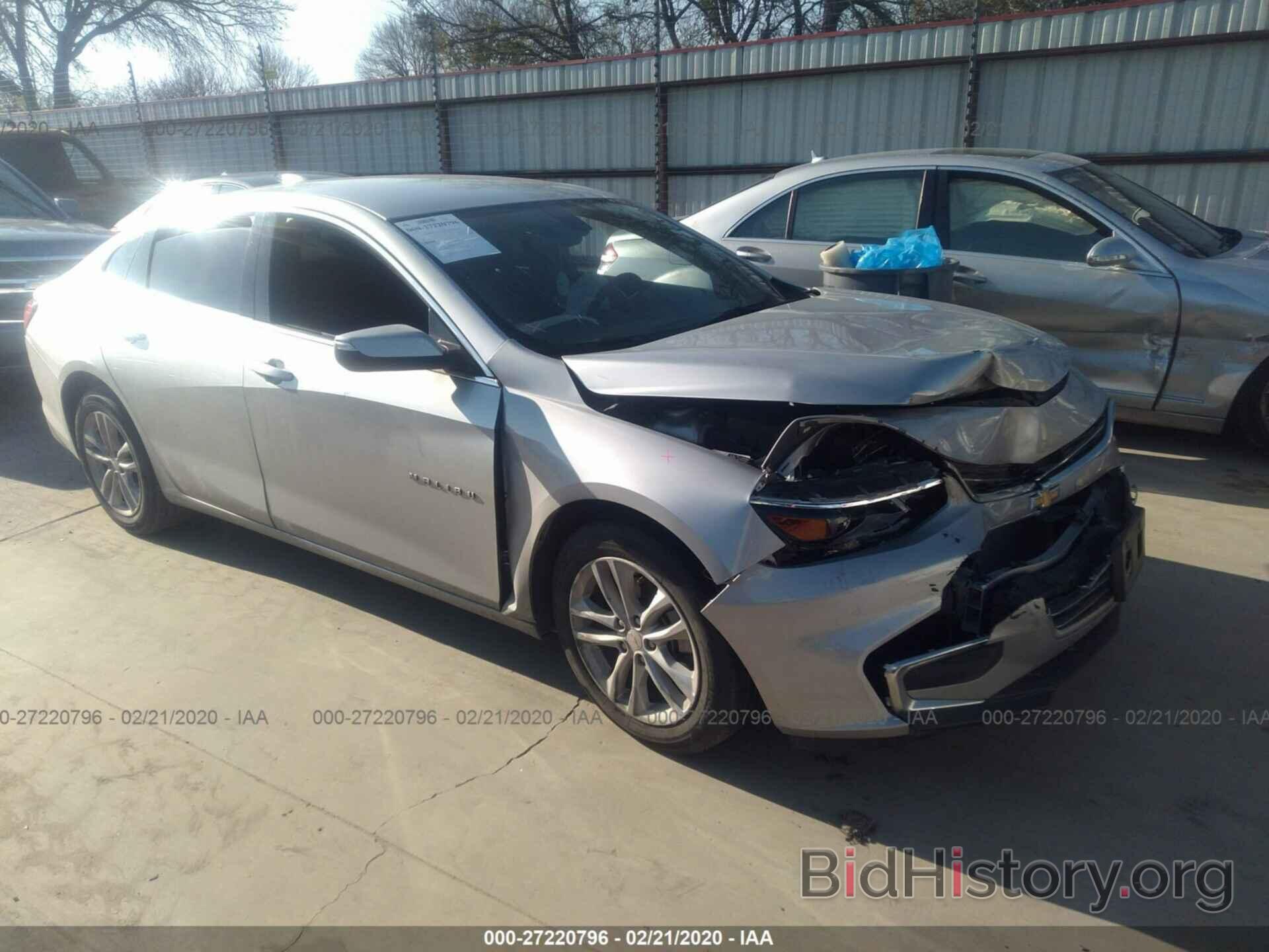 Photo 1G1ZD5ST5JF137412 - CHEVROLET MALIBU 2018