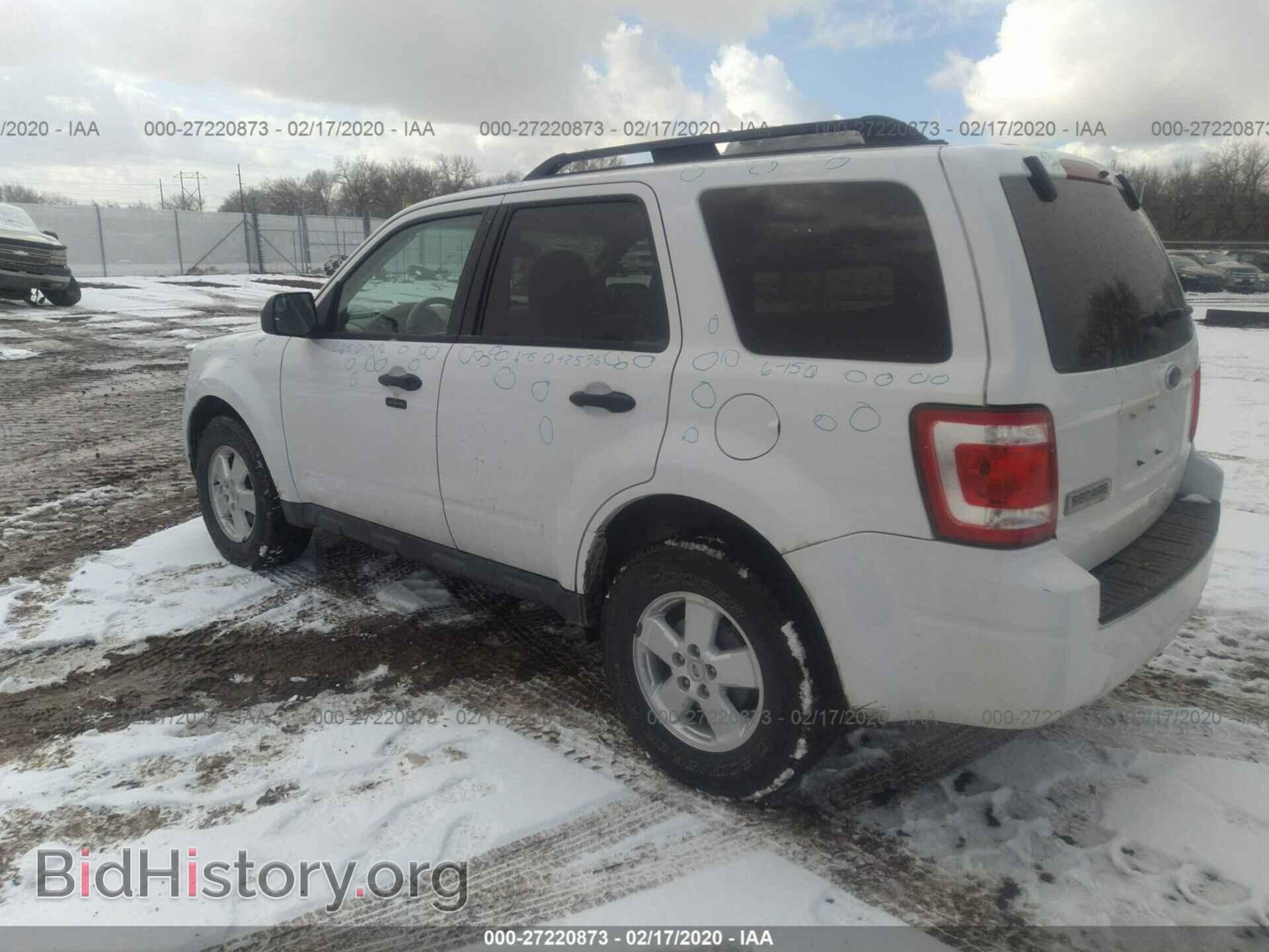 2011 FORD ESCAPE - VIN: 1FMCU9D73BKB66982 - Фото 3