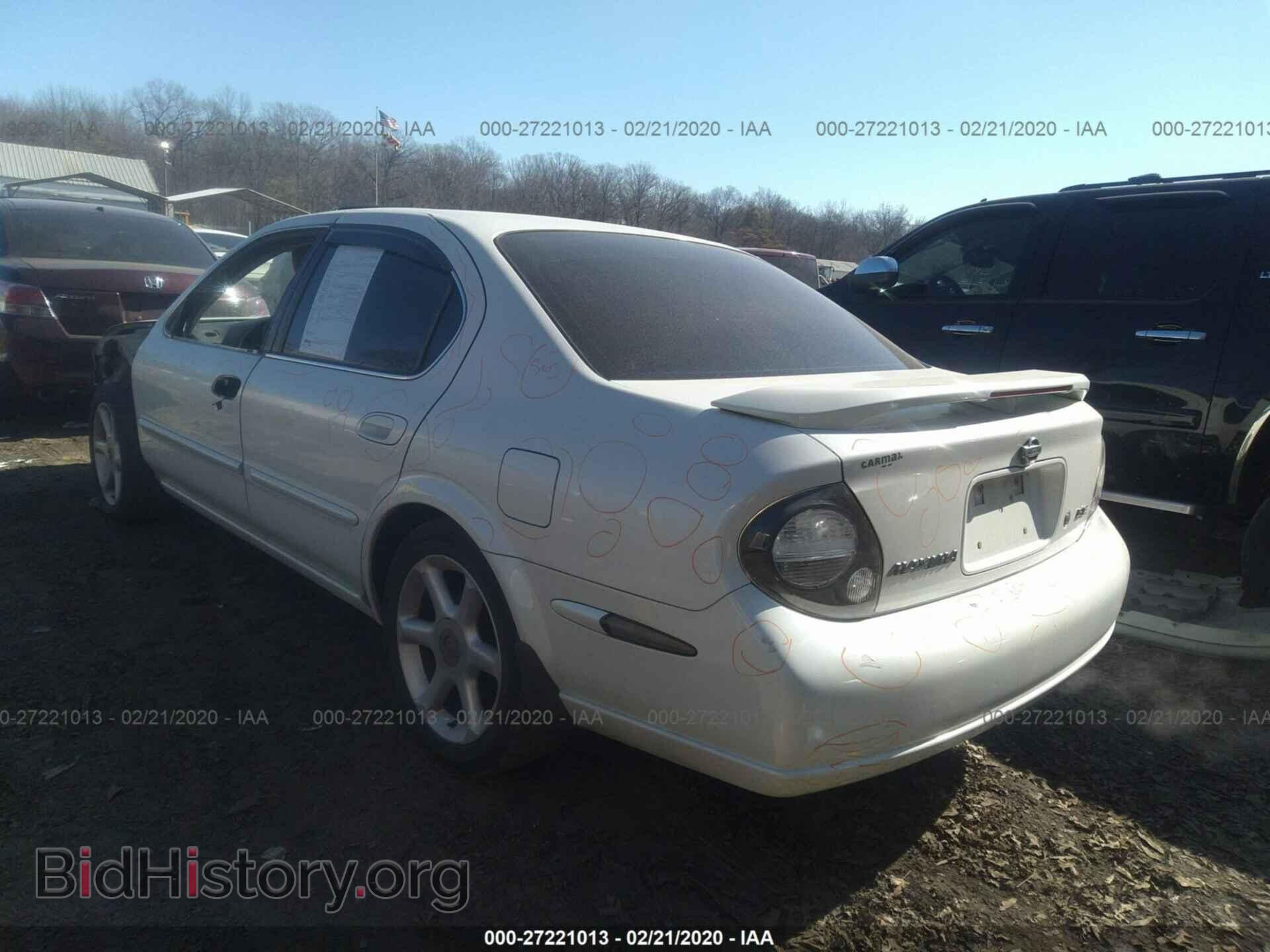 2000 NISSAN MAXIMA - VIN: JN1CA31AXYT014018 - Фото 3