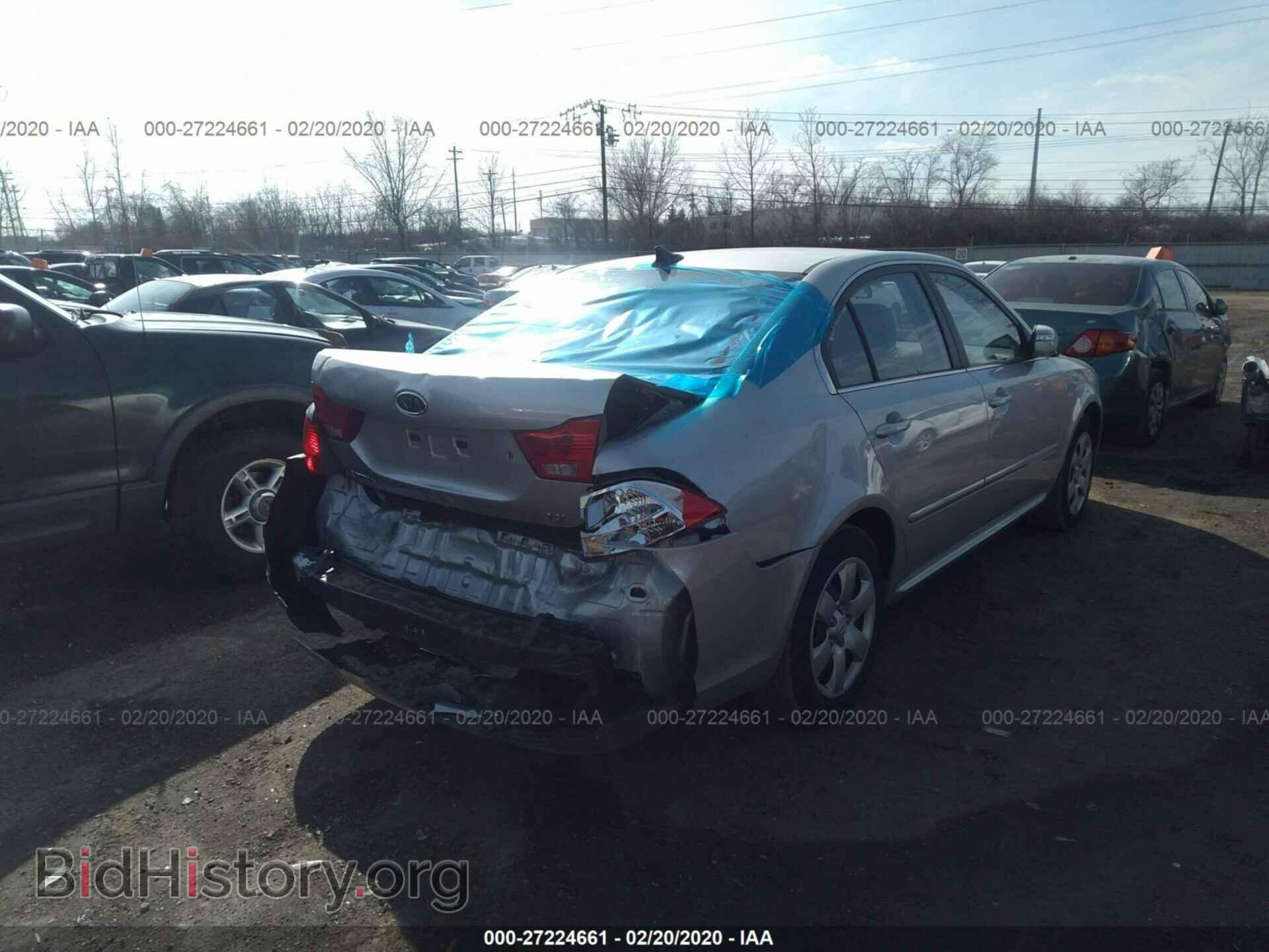 2009 KIA OPTIMA - VIN: KNAGE228695295732 - Фото 4