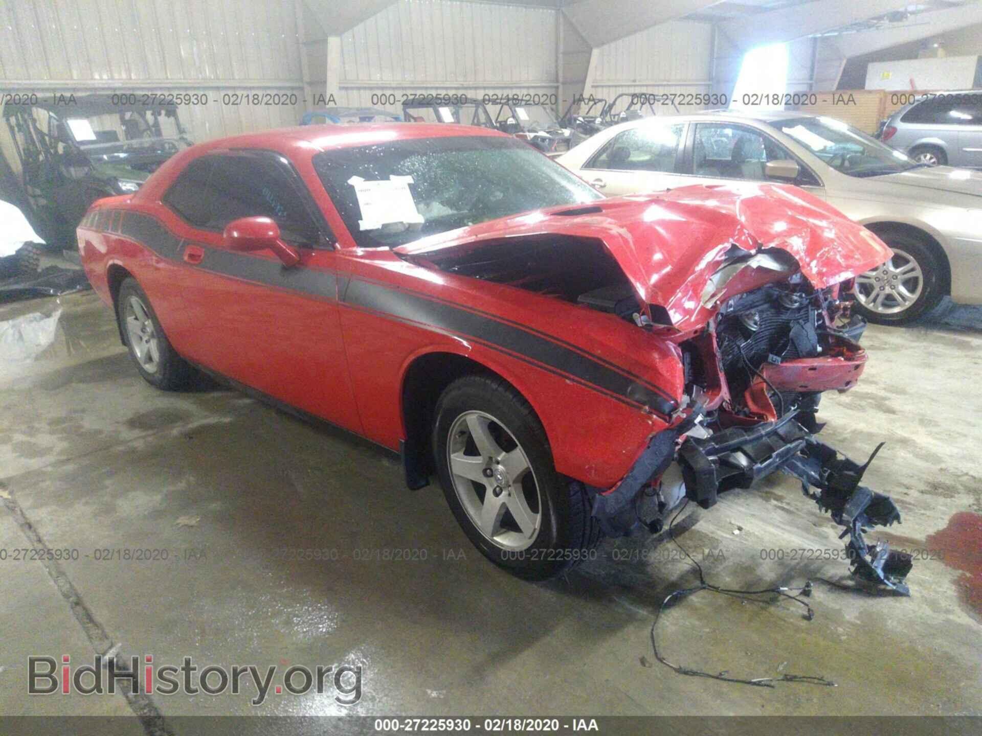 Photo 2B3CJ4DV0AH160353 - Dodge Challenger 2010