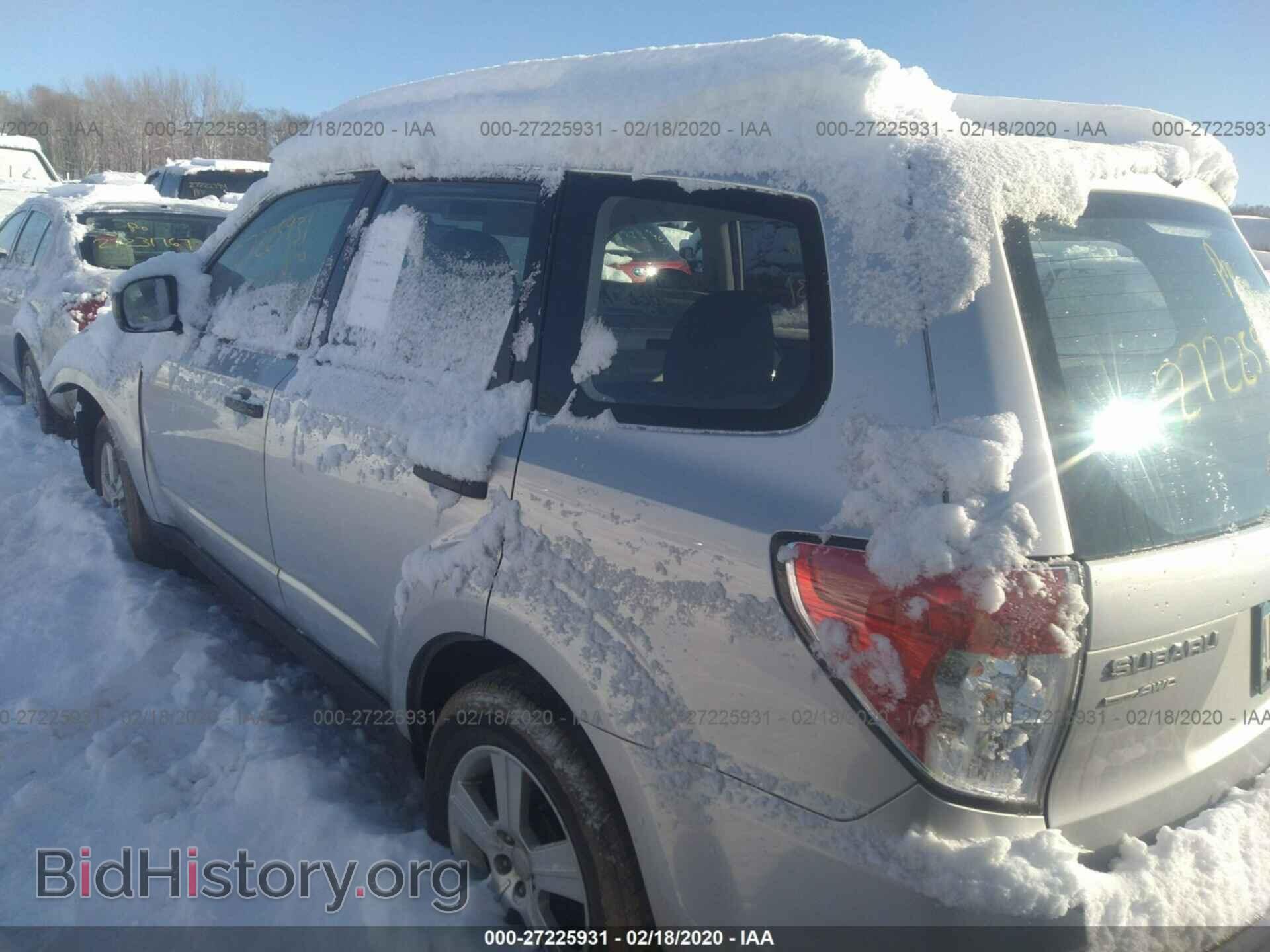 2011 SUBARU FORESTER - VIN: JF2SHBBC3BH746100 - Фото 3