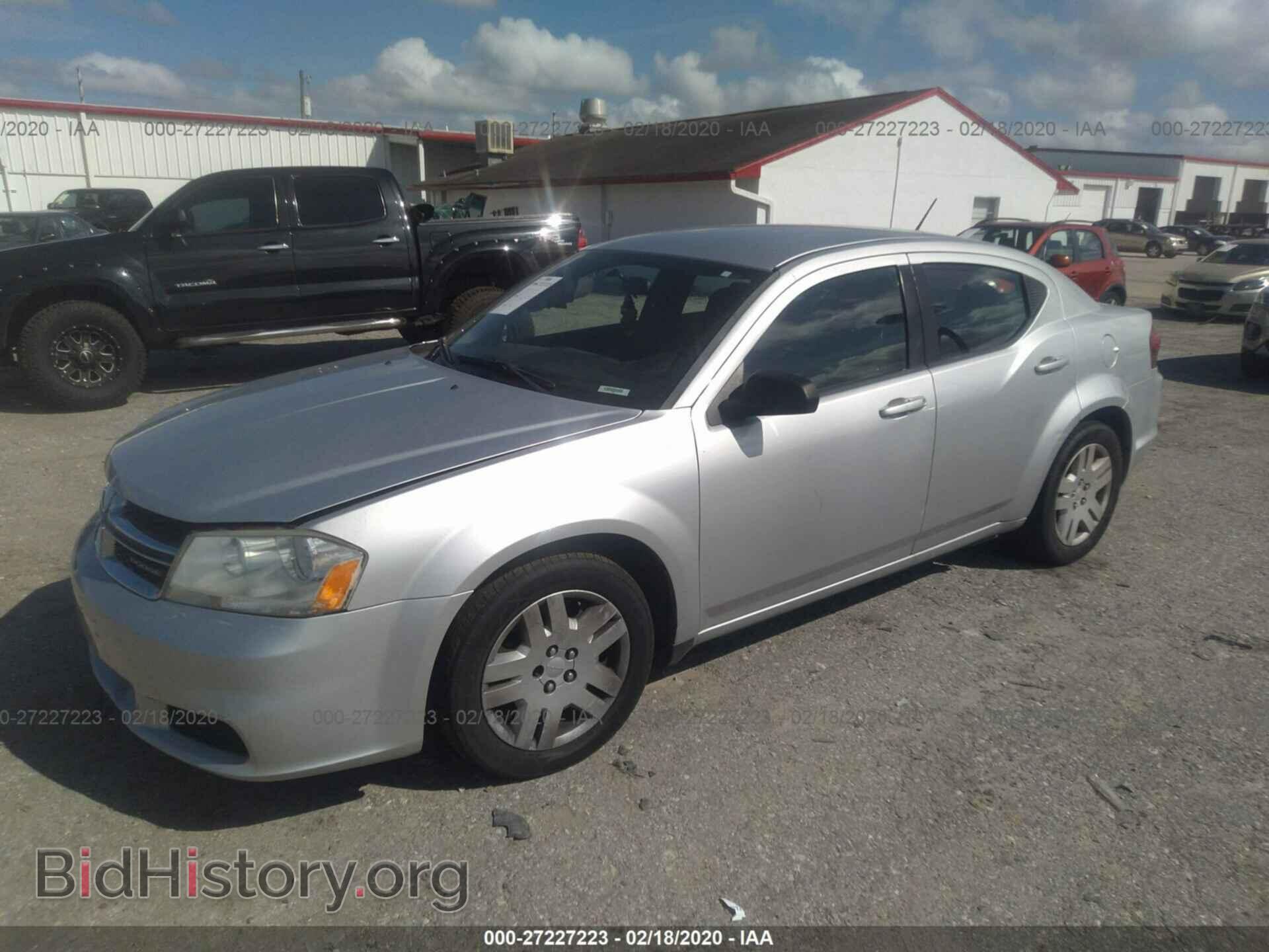2011 DODGE AVENGER - VIN: 1B3BD4FB3BN579313 - Photo 2