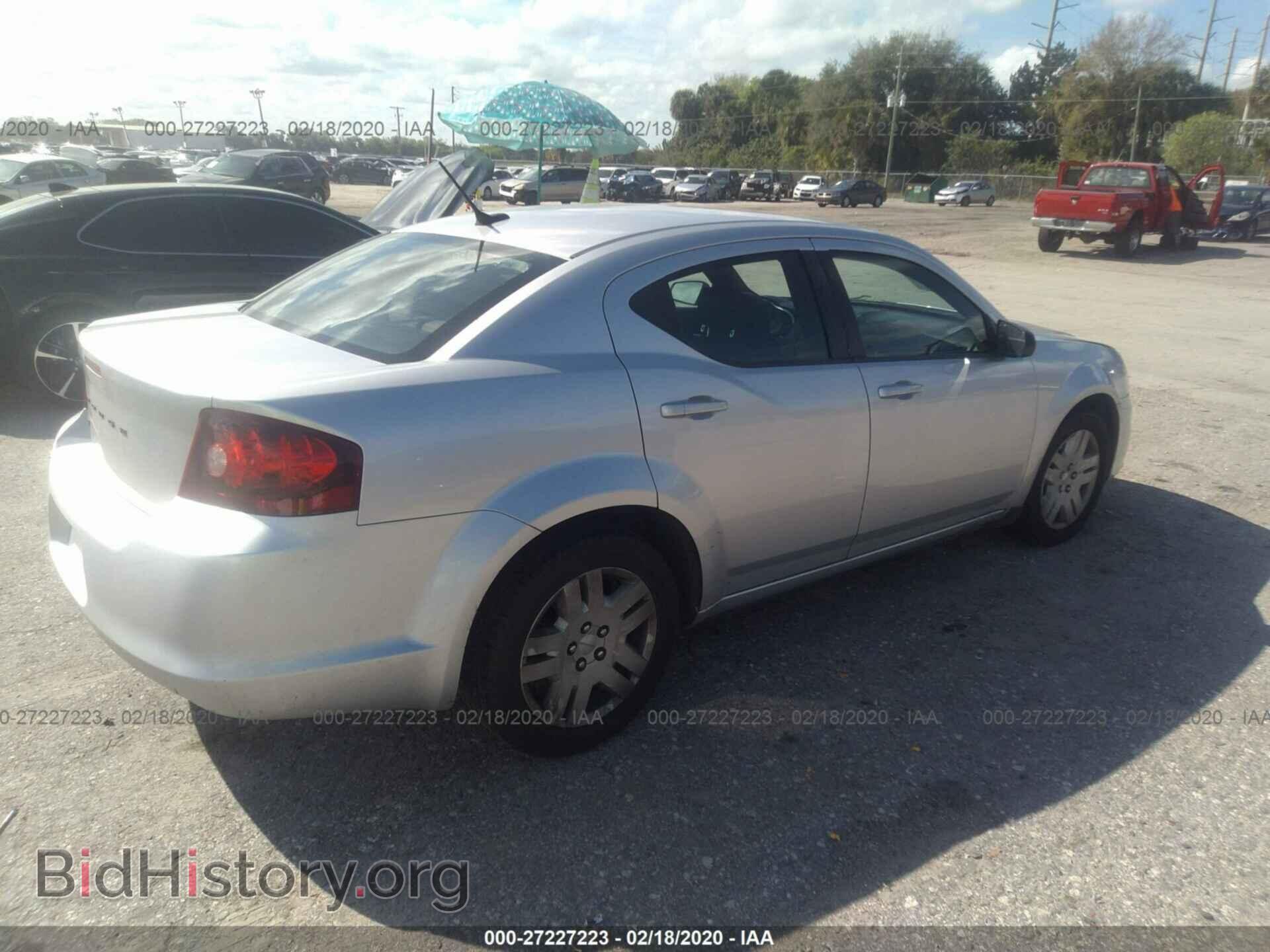 2011 DODGE AVENGER - VIN: 1B3BD4FB3BN579313 - Photo 4