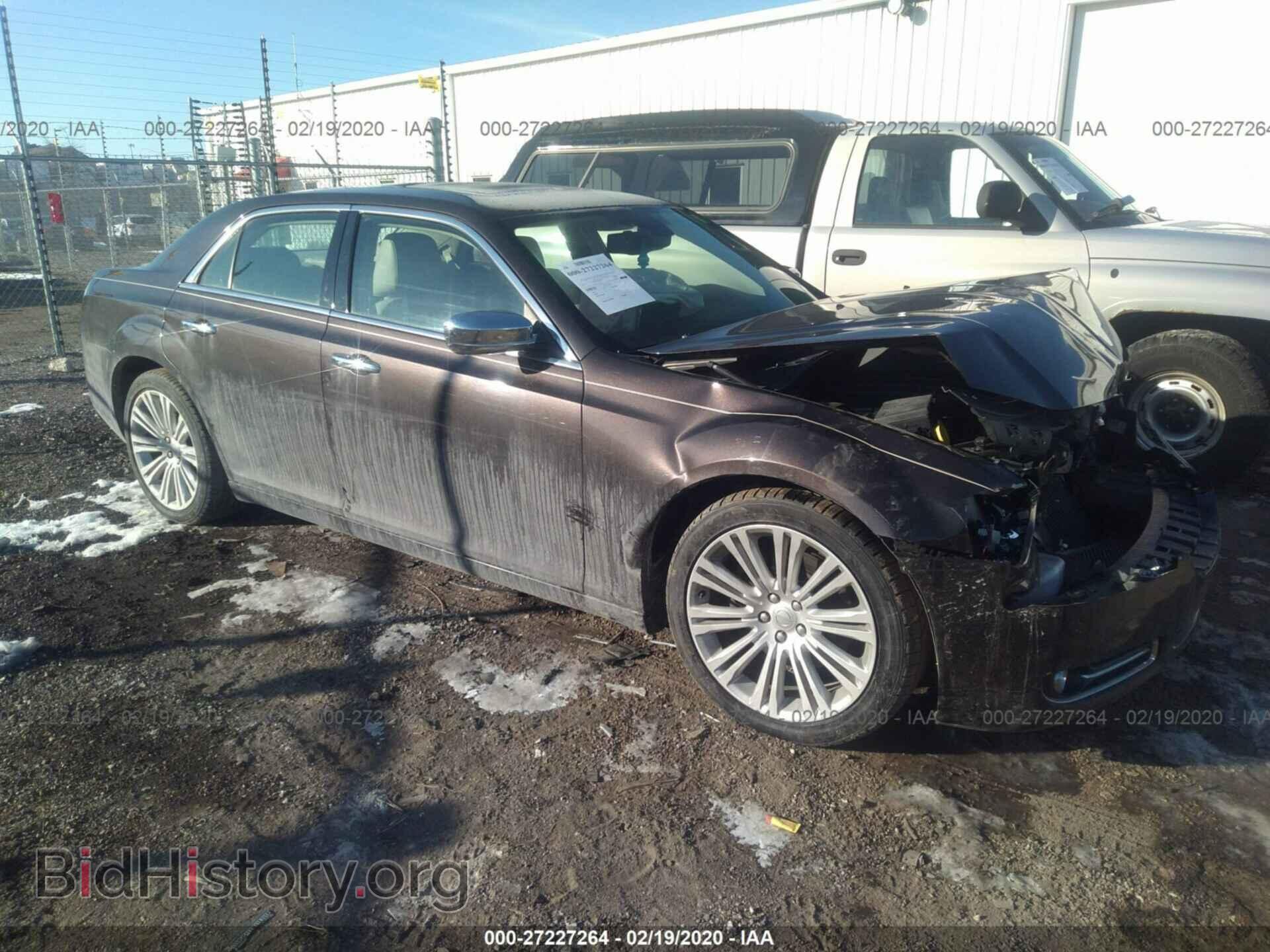 Фотография 2C3CCAET0CH232759 - CHRYSLER 300C 2012