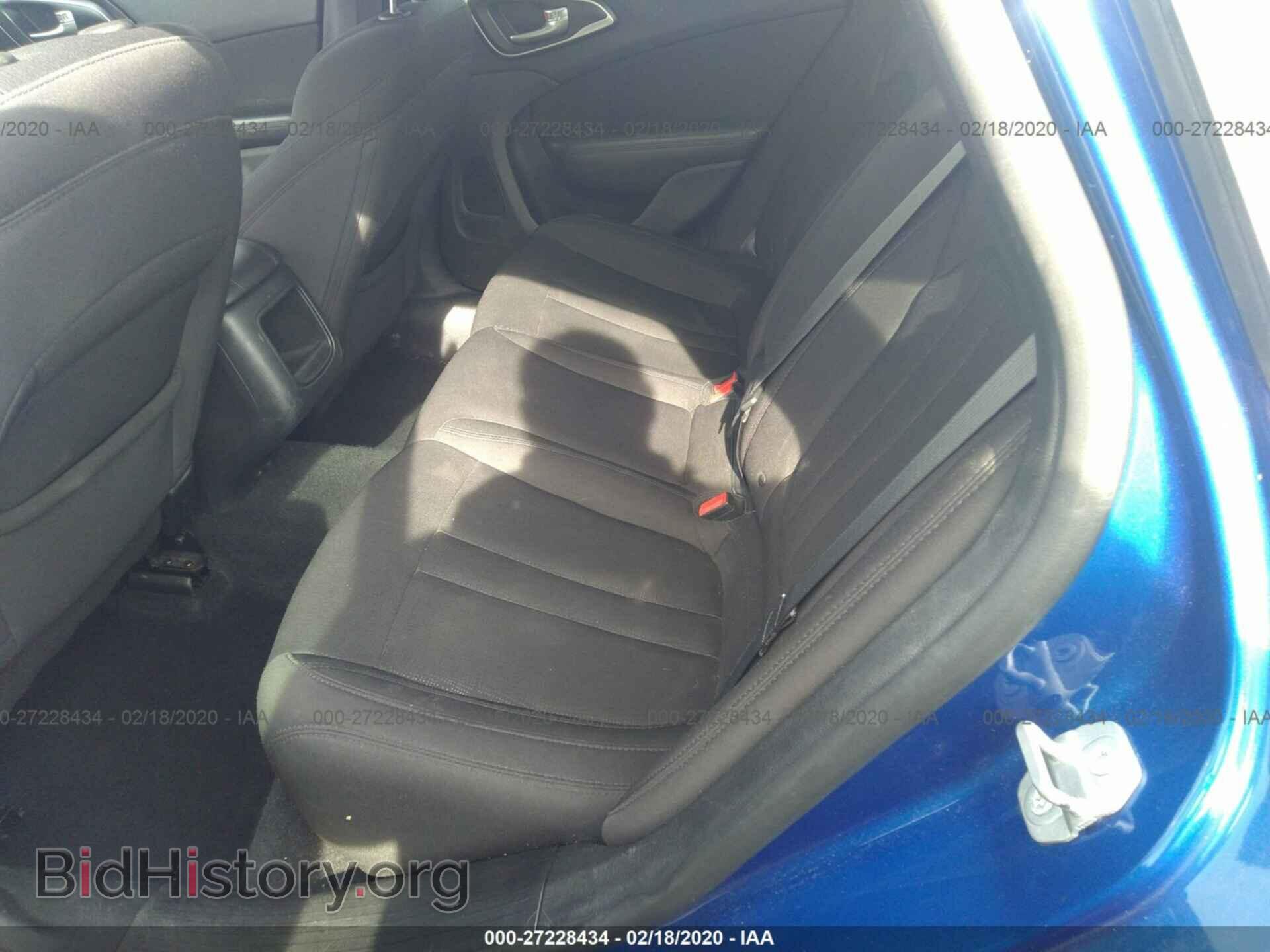 2015 CHRYSLER 200 - VIN: 1C3CCCAB0FN708397 - Фото 8