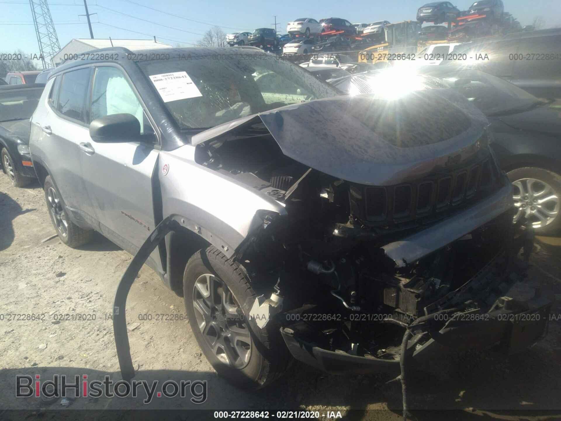 Photo 3C4NJDDB0JT144514 - JEEP COMPASS 2018